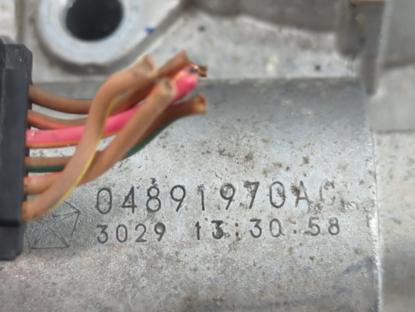 2017-2022 Jeep Compass Throttle Body P/N:04891970AC Fits Fits 2014 2015 2016 2017 2018 2019 2020 2021 2022 OEM Used Auto Par