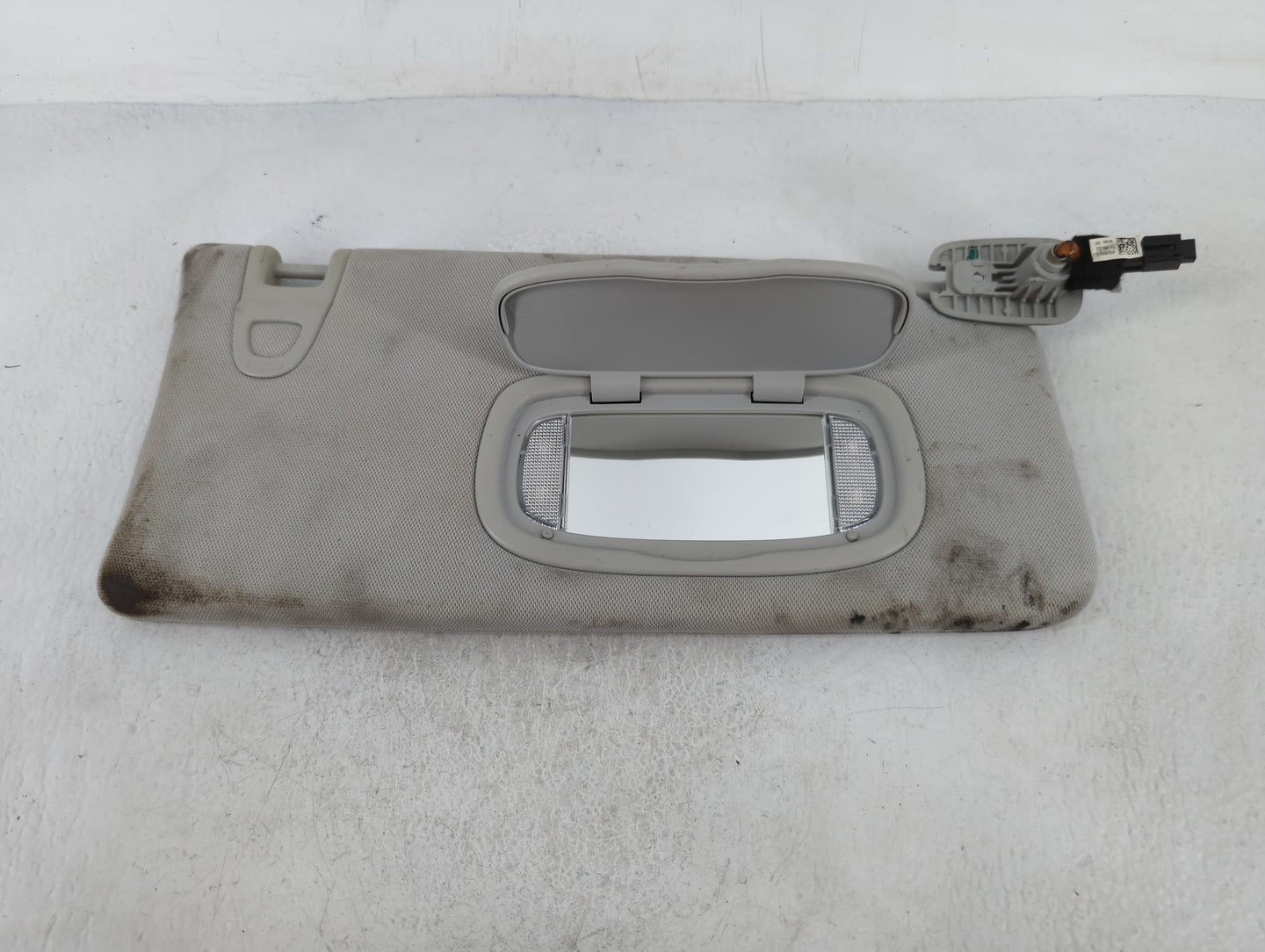 2020 Jeep Compass Sun Visor Shade Replacement Passenger Right Mirror Fits OEM Used Auto Parts - Oemusedautoparts1.com