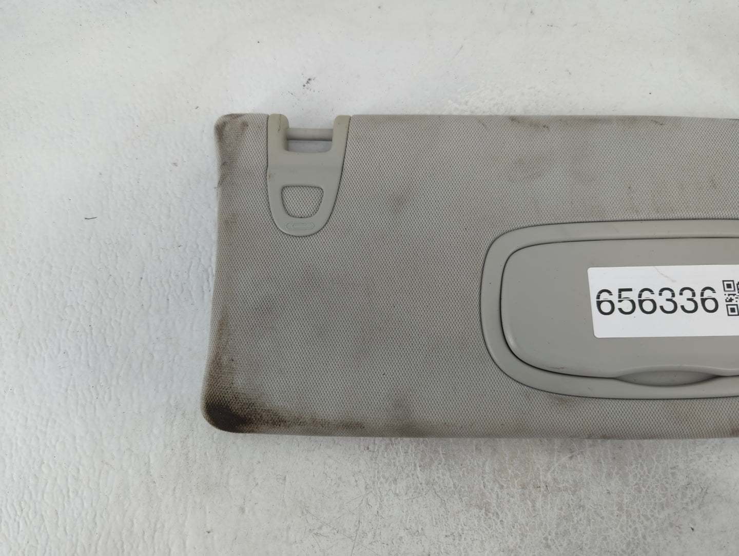 2020 Jeep Compass Sun Visor Shade Replacement Passenger Right Mirror Fits OEM Used Auto Parts - Oemusedautoparts1.com