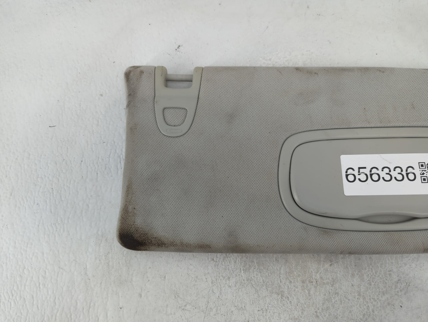 2020 Jeep Compass Sun Visor Shade Replacement Passenger Right Mirror Fits OEM Used Auto Parts - Oemusedautoparts1.com