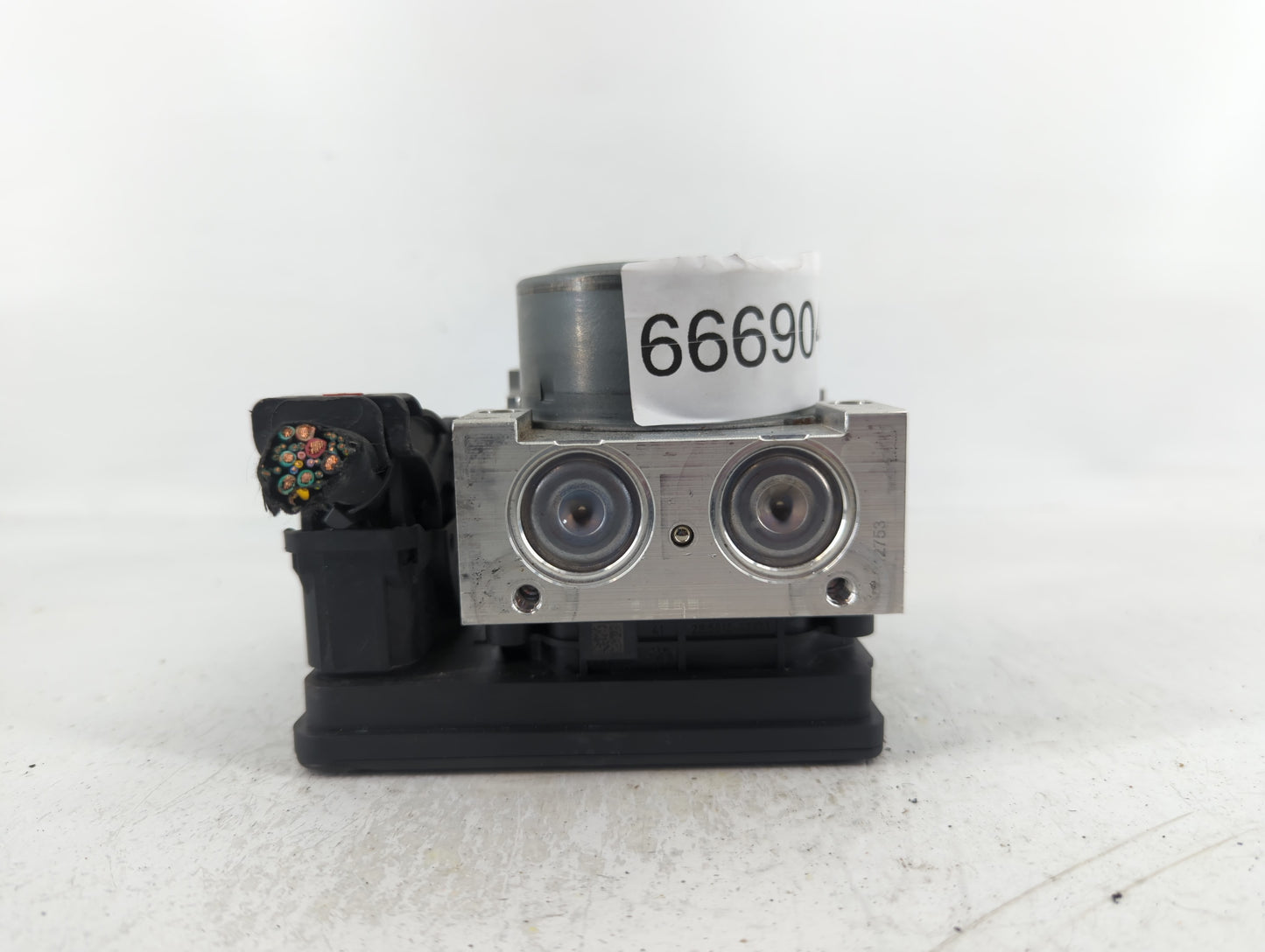 2020 Jeep Compass ABS Pump Control Module Replacement P/N:P68485883AA Fits OEM Used Auto Parts - Oemusedautoparts1.com