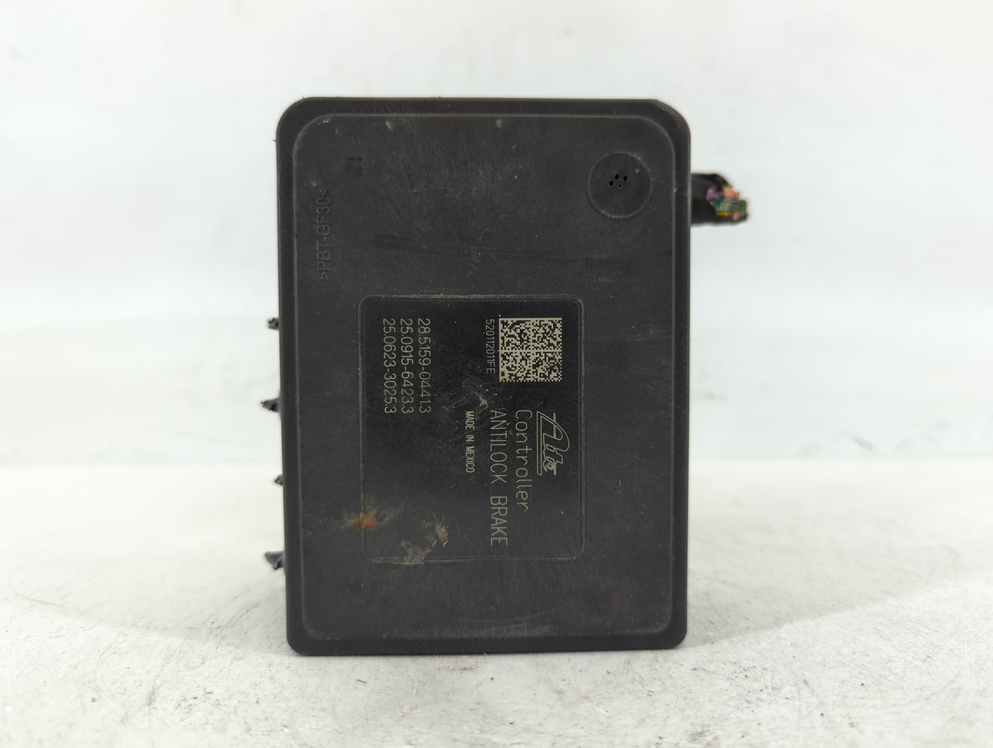 2020 Jeep Compass ABS Pump Control Module Replacement P/N:P68485883AA Fits OEM Used Auto Parts - Oemusedautoparts1.com