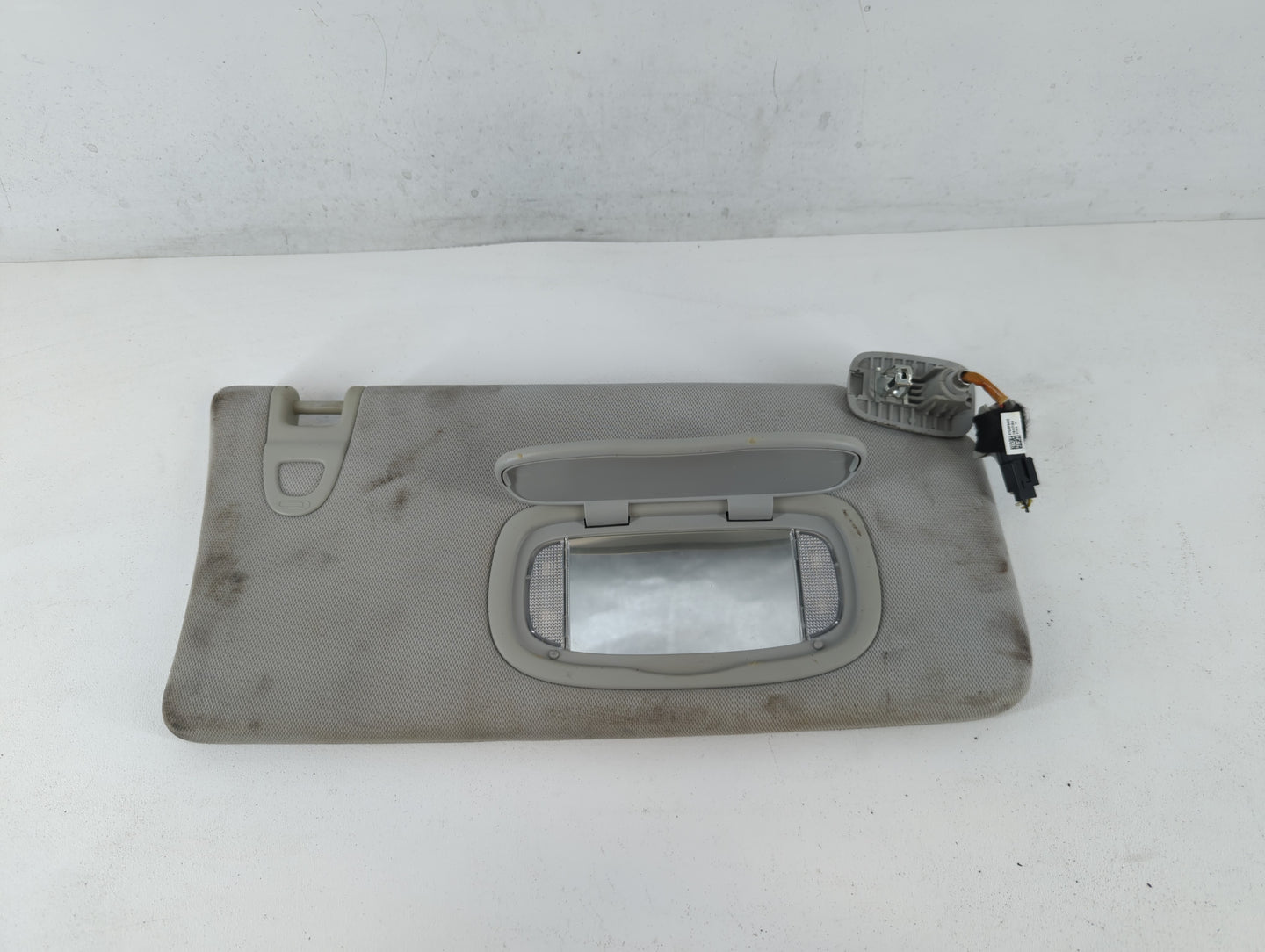 2020 Jeep Compass Sun Visor Shade Replacement Driver Left Mirror Fits OEM Used Auto Parts - Oemusedautoparts1.com