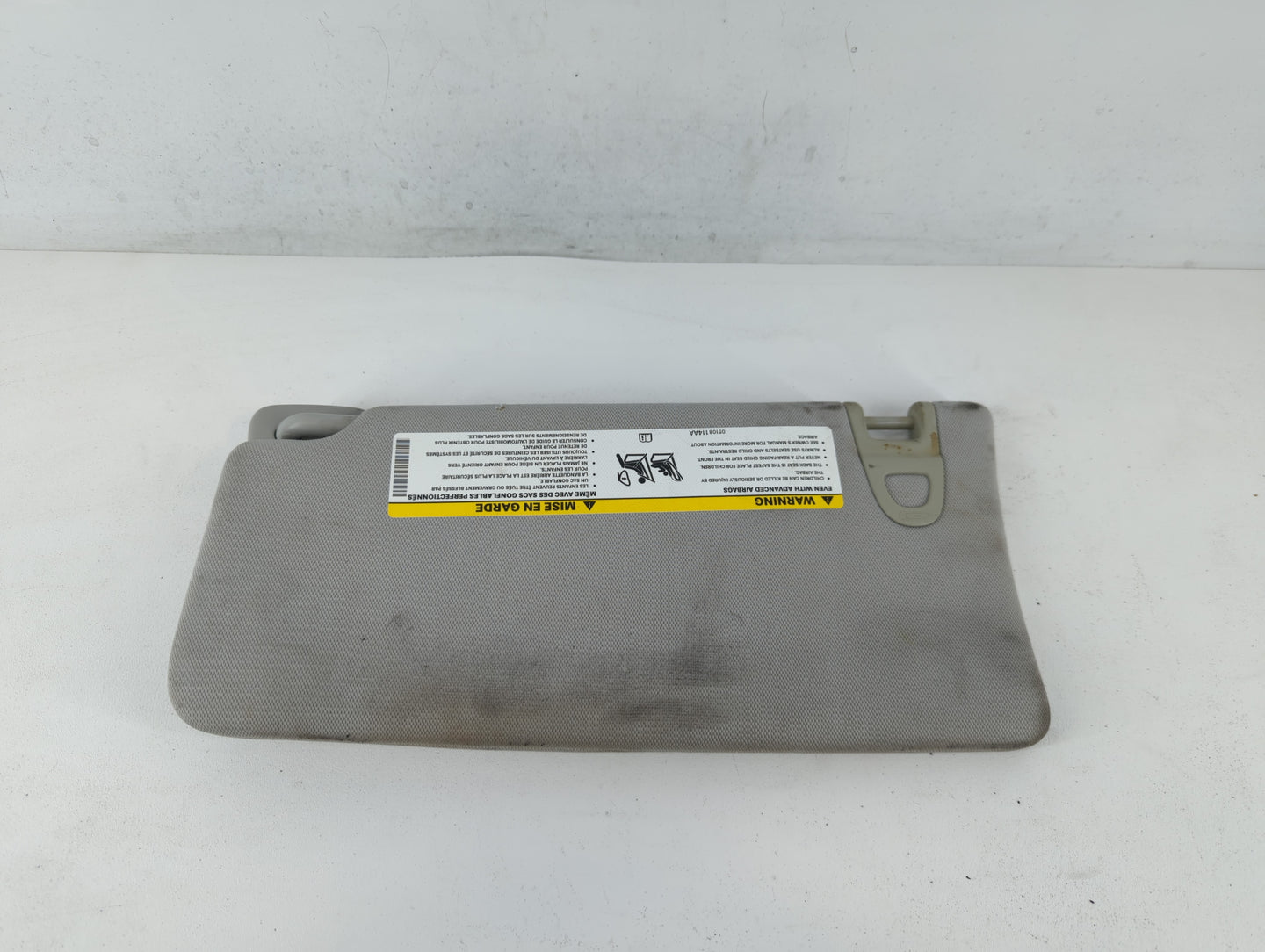 2020 Jeep Compass Sun Visor Shade Replacement Driver Left Mirror Fits OEM Used Auto Parts - Oemusedautoparts1.com