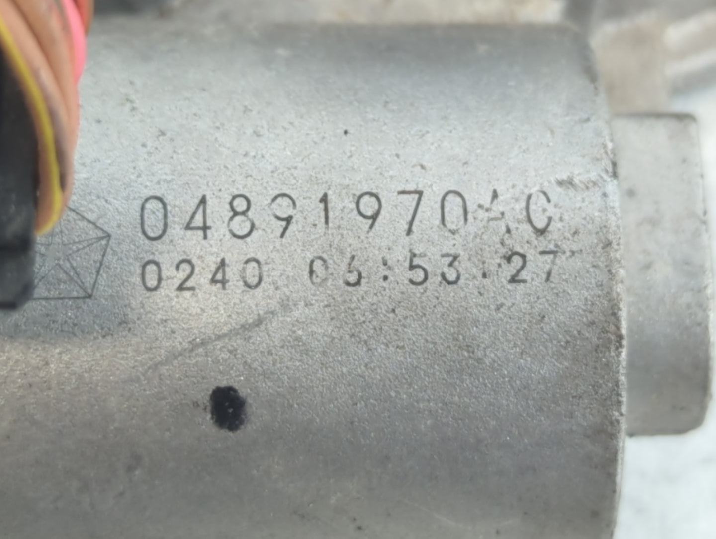 2017-2022 Jeep Compass Throttle Body P/N:04891970A0 Fits Fits 2014 2015 2016 2017 2018 2019 2020 2021 2022 OEM Used Auto Par