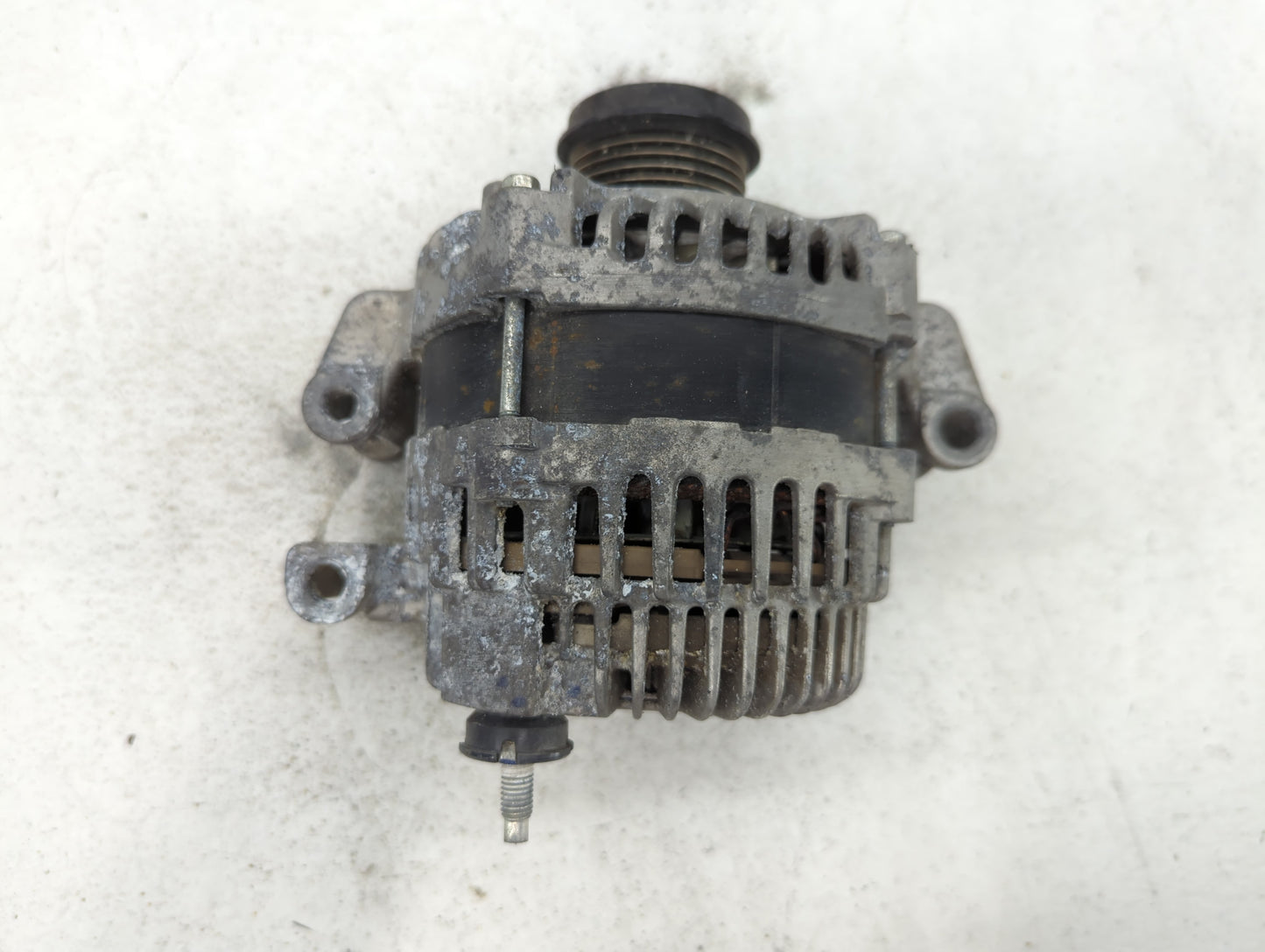 2017-2022 Jeep Compass Alternator Replacement Generator Charging Assembly Engine OEM P/N:56029624AC Fits OEM Used Auto Parts
