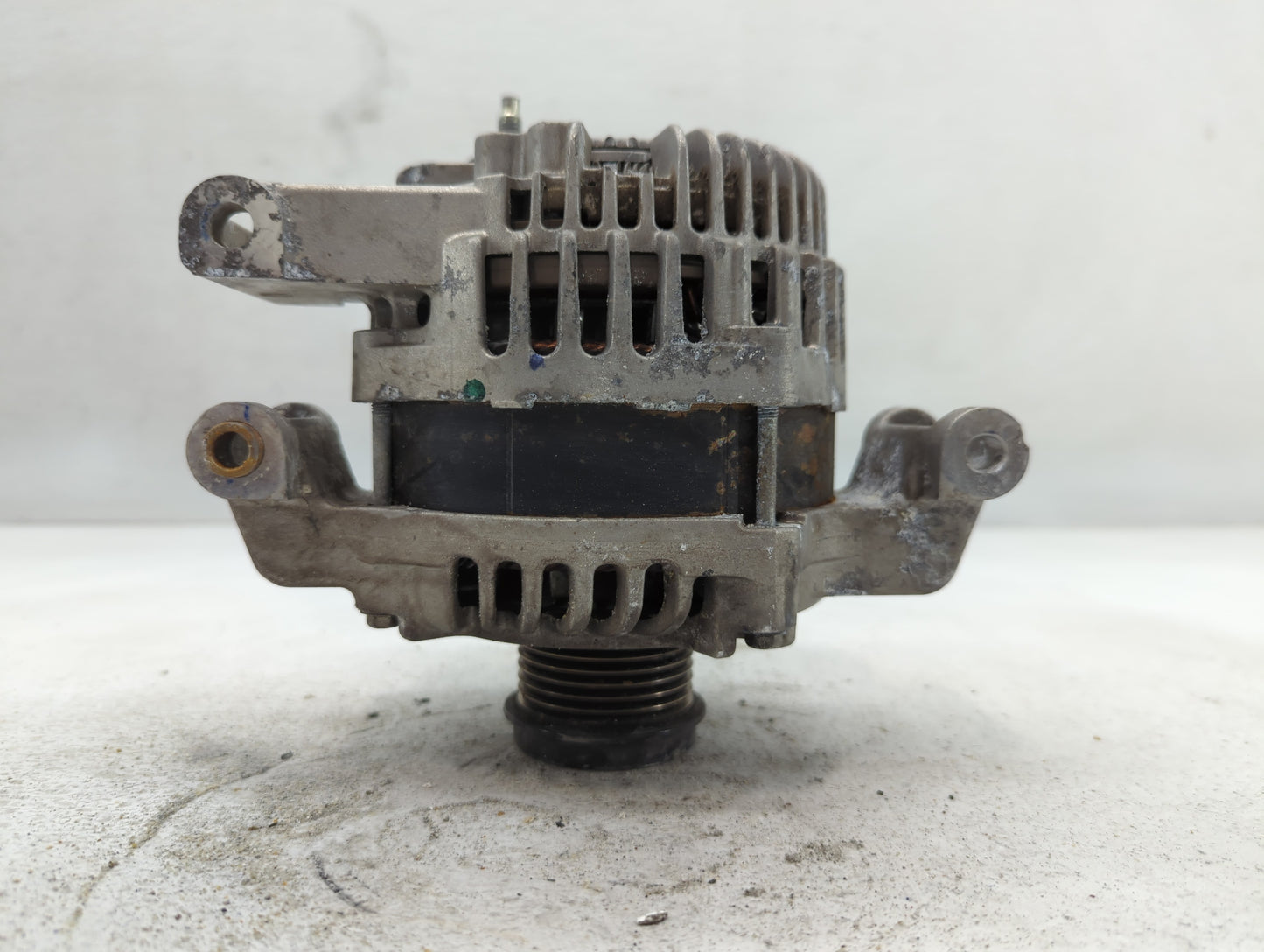 2017-2022 Jeep Compass Alternator Replacement Generator Charging Assembly Engine OEM P/N:56029624AC Fits OEM Used Auto Parts