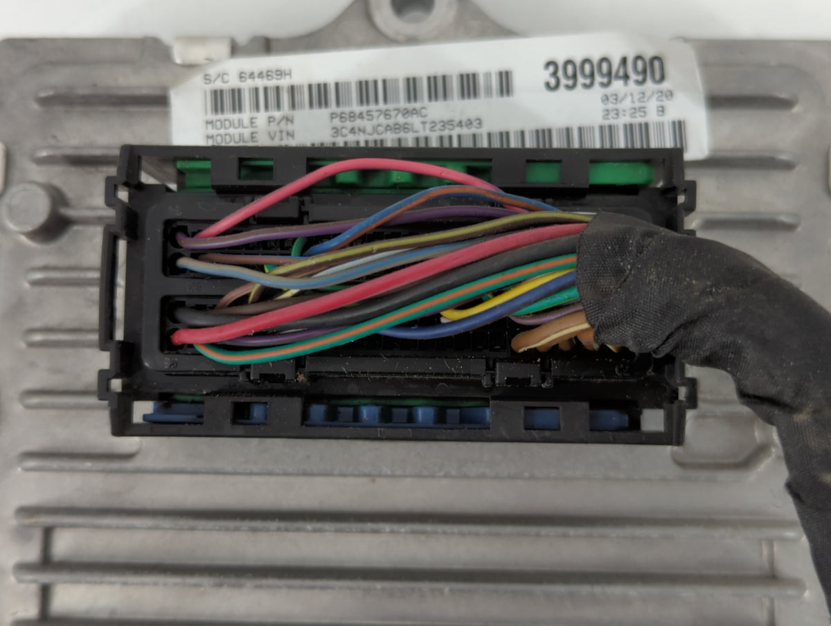 2017-2018 Jeep Compass PCM Engine Control Computer ECU ECM PCU OEM P/N:P68457670AC P68342095AA Fits Fits 2017 2018 OEM Used 