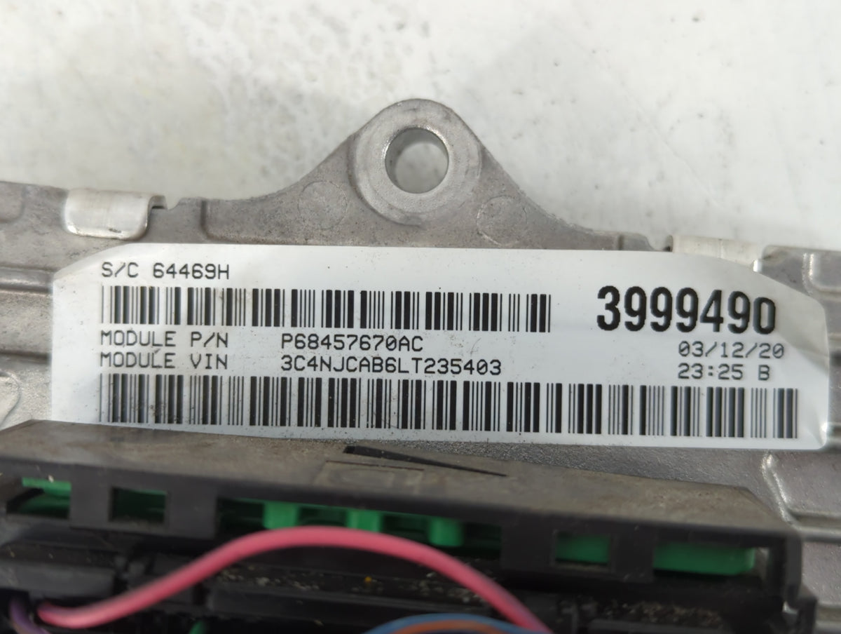 2017-2018 Jeep Compass PCM Engine Control Computer ECU ECM PCU OEM P/N:P68457670AC P68342095AA Fits Fits 2017 2018 OEM Used 