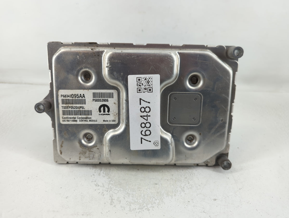 2017-2018 Jeep Compass PCM Engine Control Computer ECU ECM PCU OEM P/N:P68457670AC P68342095AA Fits Fits 2017 2018 OEM Used 
