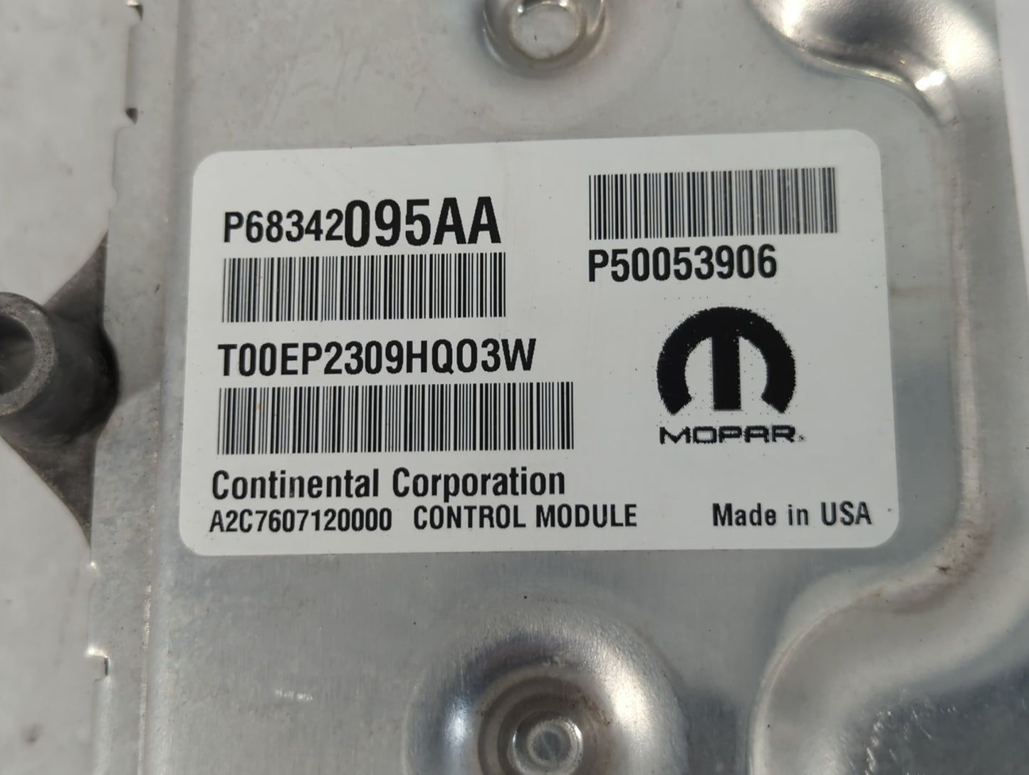 2020 Jeep Compass PCM Engine Control Computer ECU ECM PCU OEM P/N:P68457670AC P68342095AA Fits OEM Used Auto Parts - Oemused