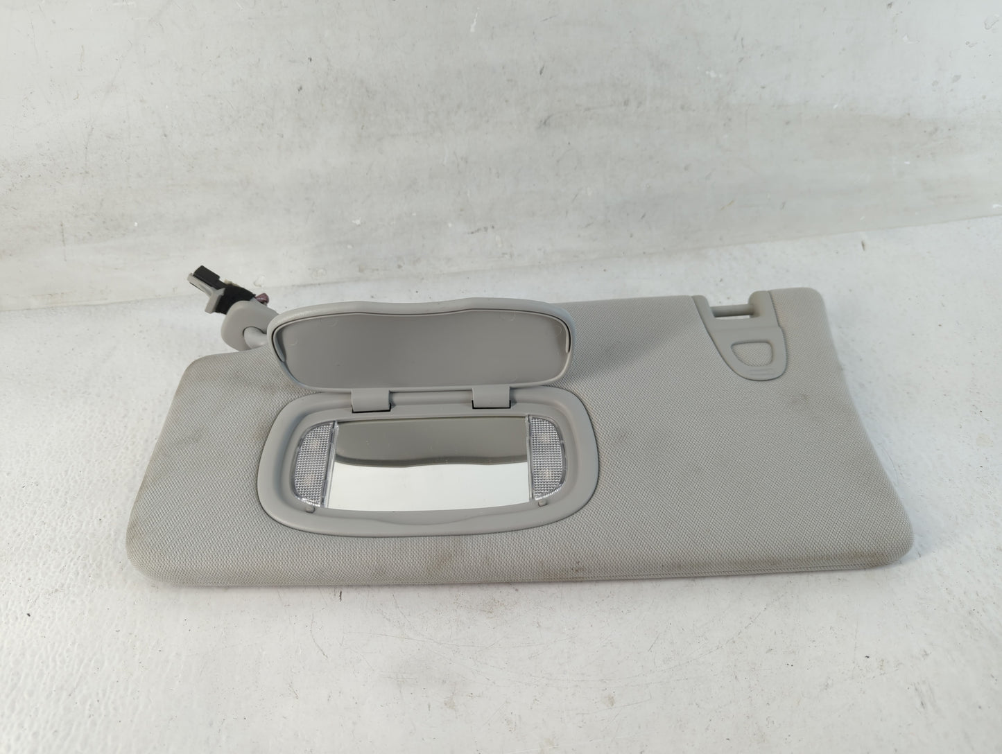 2020 Jeep Compass Sun Visor Shade Replacement Driver Left Mirror Fits OEM Used Auto Parts - Oemusedautoparts1.com