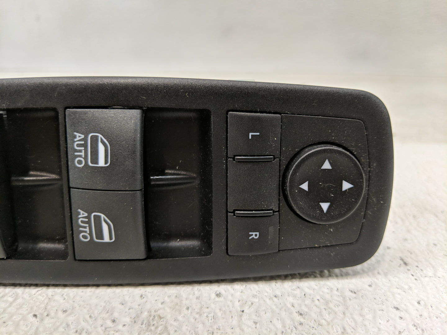 2016-2022 Jeep Grand Cherokee Master Power Window Switch Replacement Driver Side Left P/N:68319802AA Fits OEM Used Auto Part