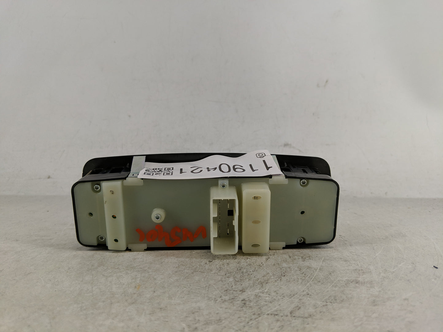 2016-2022 Jeep Grand Cherokee Master Power Window Switch Replacement Driver Side Left P/N:68319802AA Fits OEM Used Auto Part