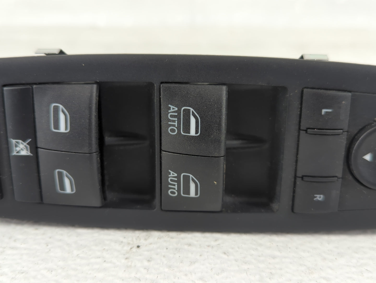 2016-2022 Jeep Grand Cherokee Master Power Window Switch Replacement Driver Side Left P/N:68319802AA Fits OEM Used Auto Part