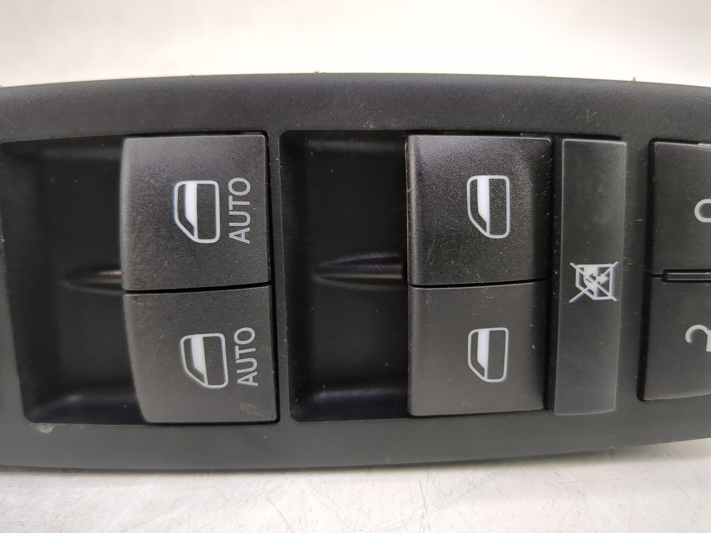 2016-2022 Jeep Grand Cherokee Master Power Window Switch Replacement Driver Side Left P/N:68319802AA Fits OEM Used Auto Part