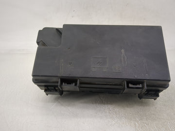 2020 Jeep Grand Cherokee Fusebox Fuse Box Panel Relay Module P/N:68239606AA Fits OEM Used Auto Parts - Oemusedautoparts1.com
