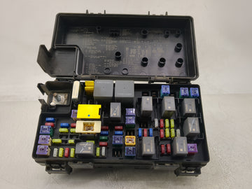 2020 Jeep Grand Cherokee Fusebox Fuse Box Panel Relay Module P/N:68239606AA Fits OEM Used Auto Parts