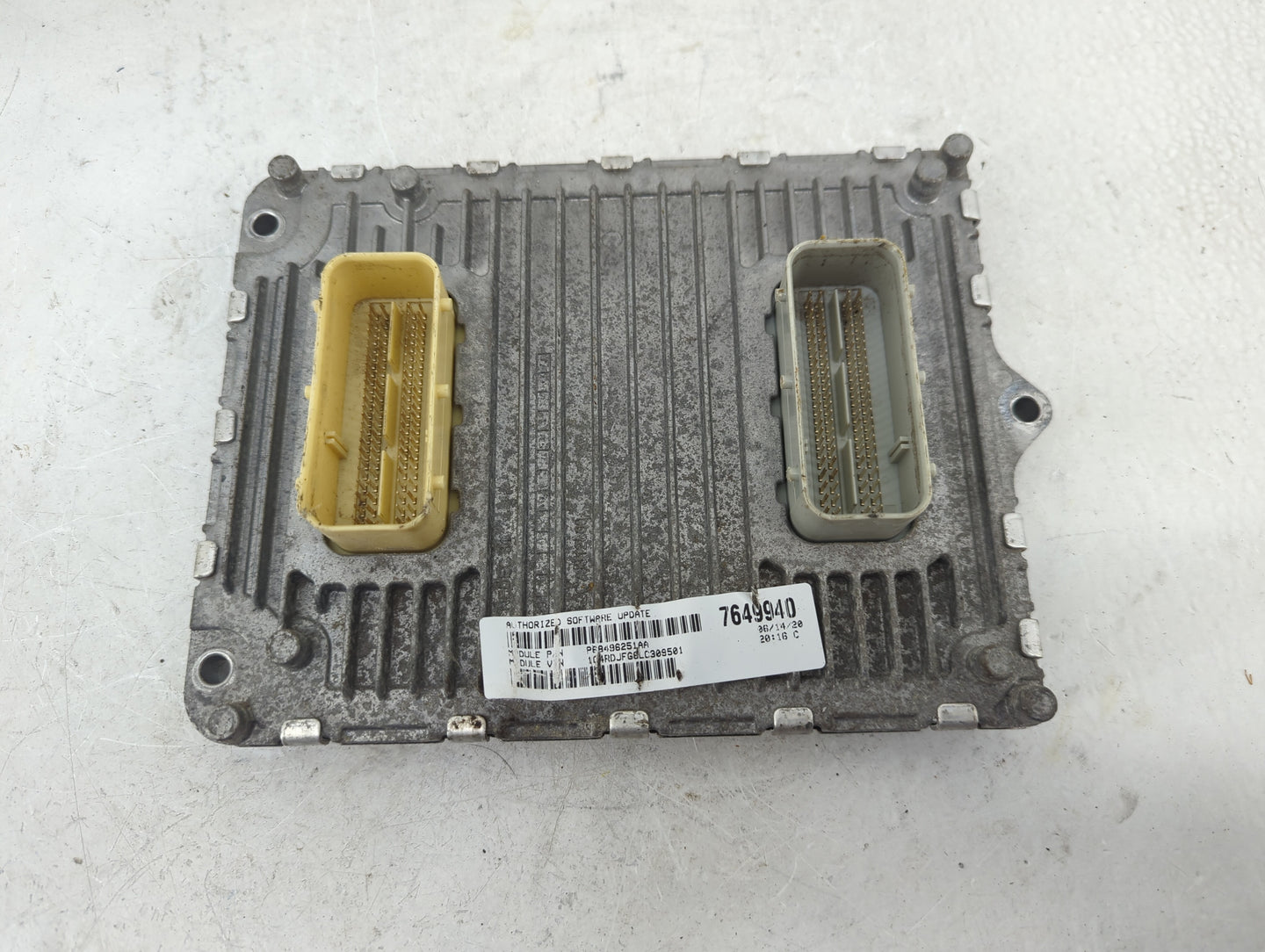 2020-2022 Jeep Grand Cherokee PCM Engine Control Computer ECU ECM PCU OEM P/N:P68434931AA Fits Fits 2020 2021 2022 OEM Used 
