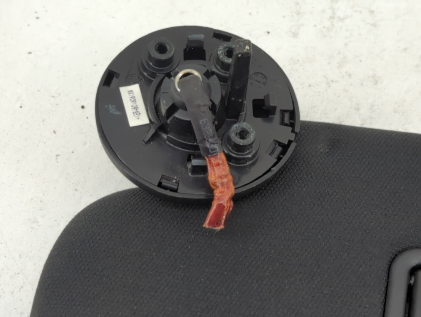 2014-2022 Jeep Grand Cherokee Sun Visor Shade Replacement Driver Left Mirror Fits OEM Used Auto Parts - Oemusedautoparts1.co