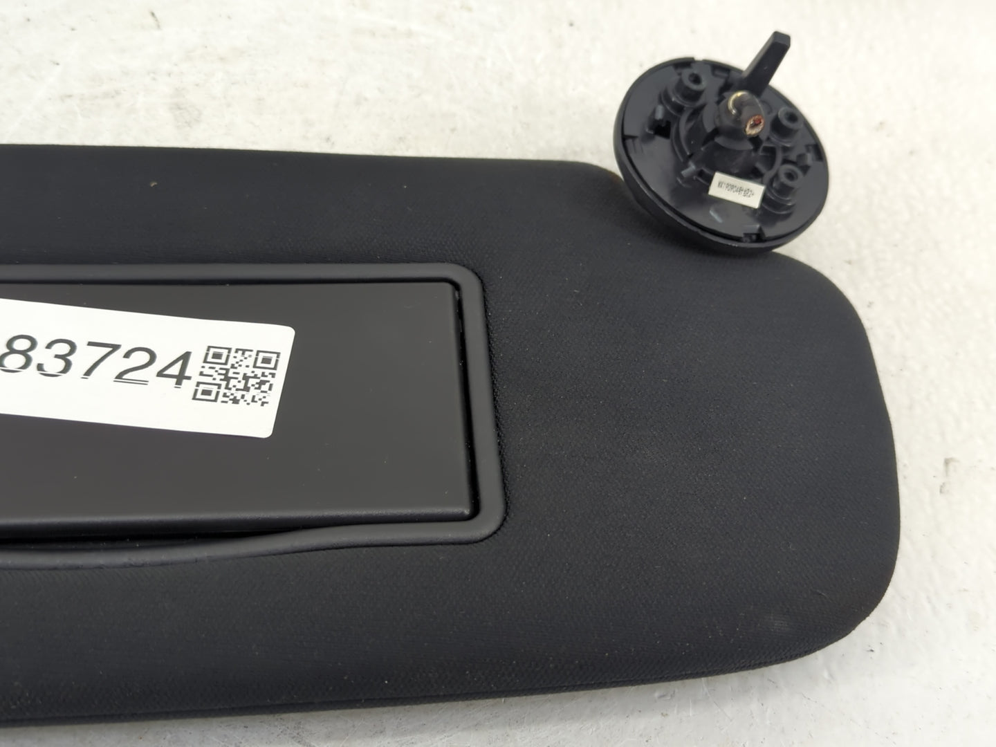 2014-2022 Jeep Grand Cherokee Sun Visor Shade Replacement Passenger Right Mirror Fits OEM Used Auto Parts - Oemusedautoparts