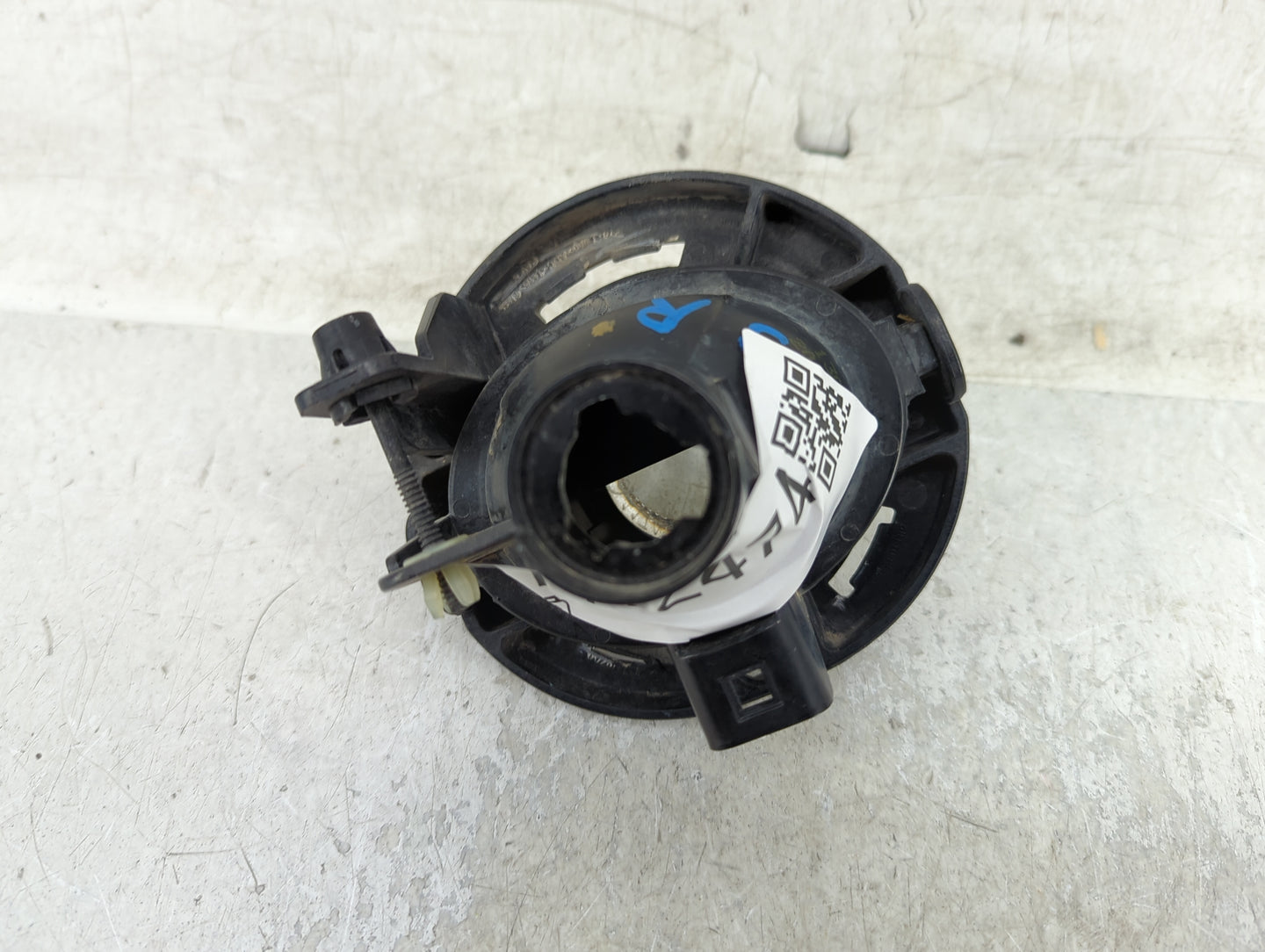 2014-2022 Jeep Grand Cherokee Passenger Right Oem Front Light Lamp - Oemusedautoparts1.com