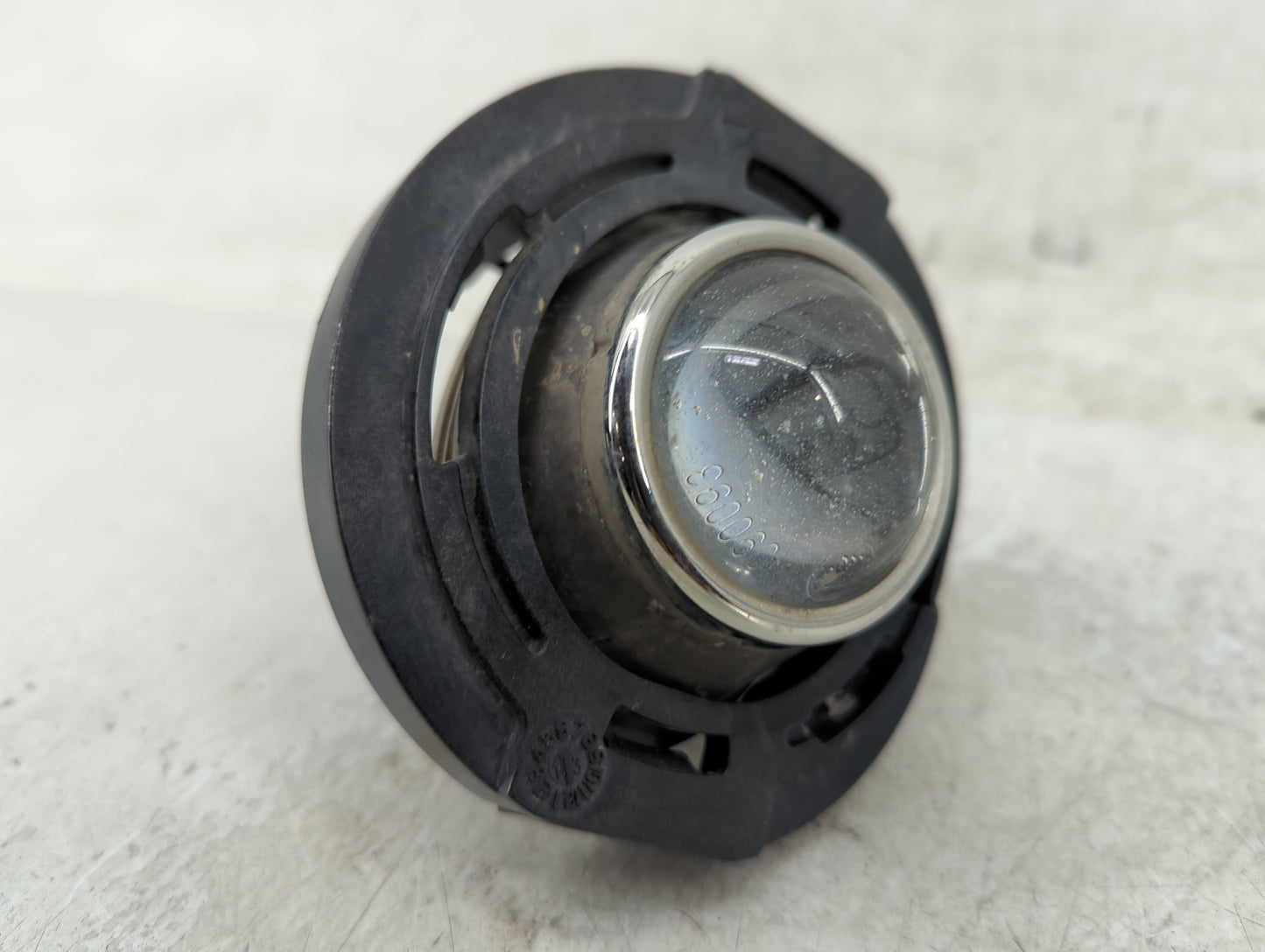2014-2022 Jeep Grand Cherokee Passenger Right Oem Front Light Lamp - Oemusedautoparts1.com
