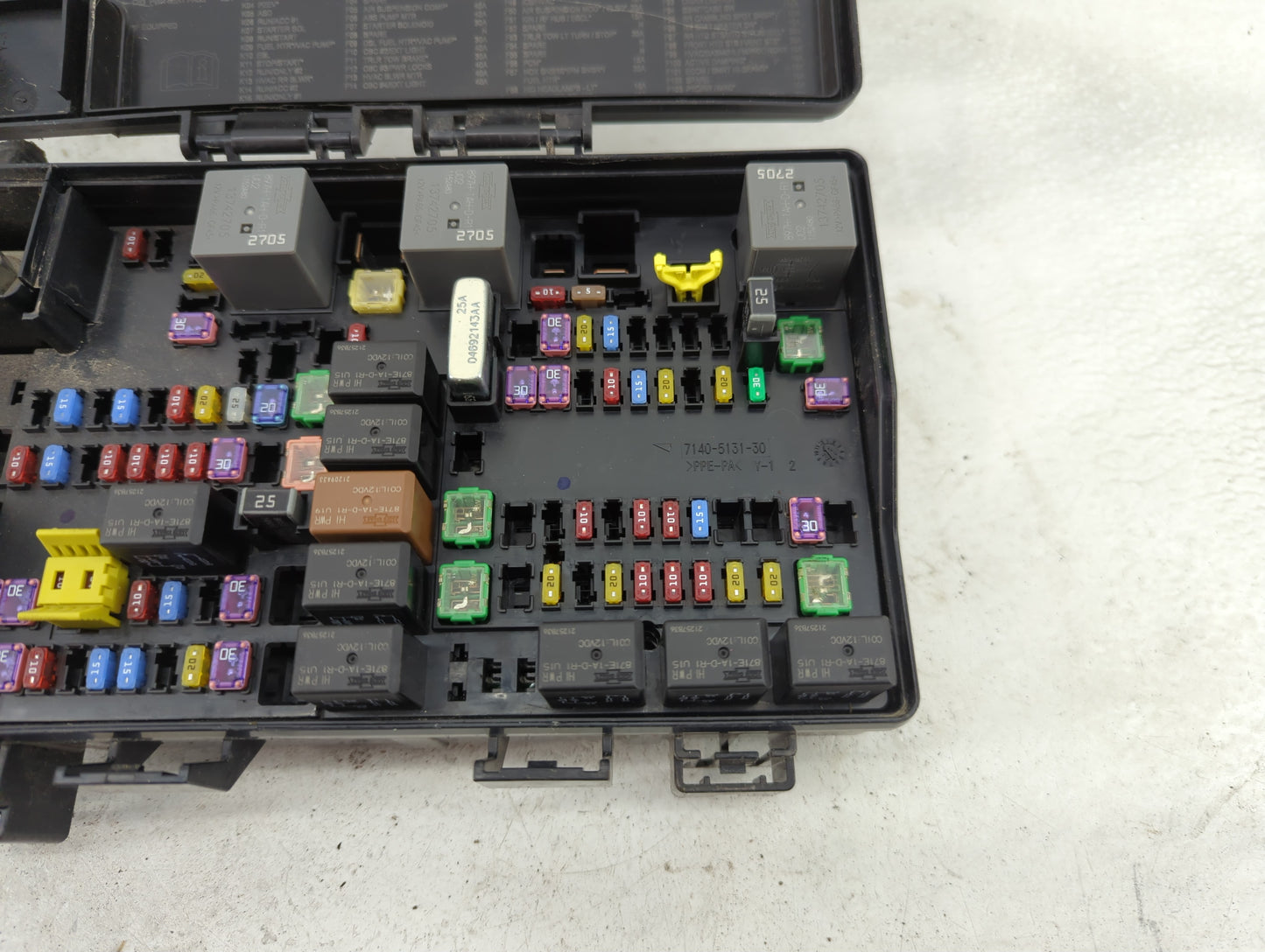 2020 Jeep Grand Cherokee Fusebox Fuse Box Panel Relay Module P/N:7140-5131-30 7140-1980-30, P68417434AA, 04692143AA Fits OEM