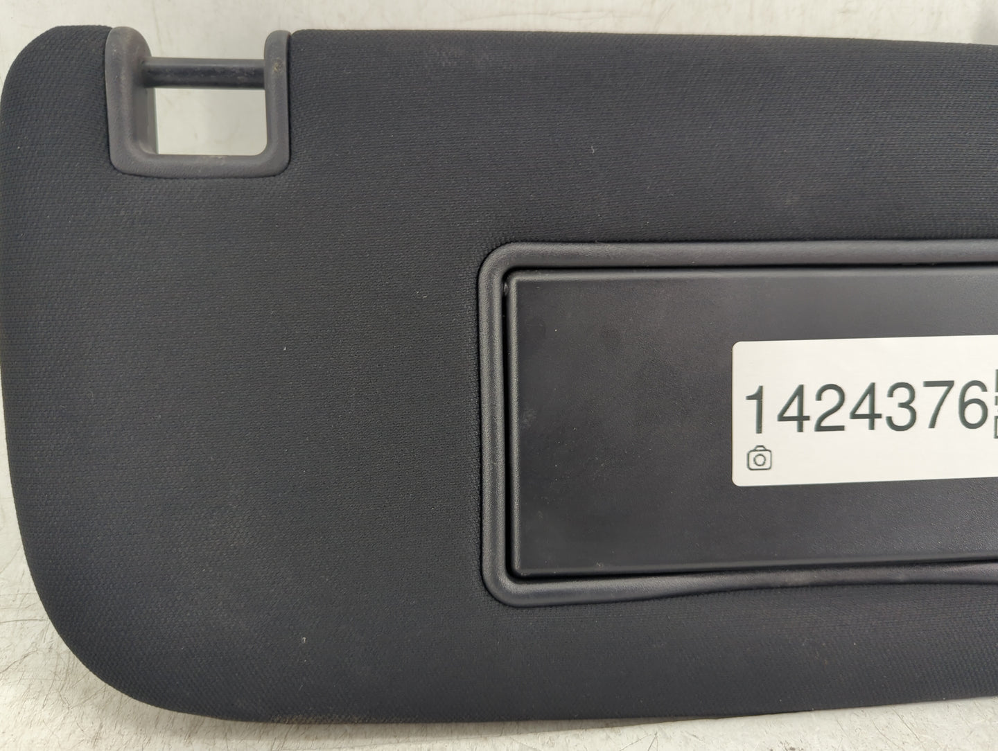 2014-2022 Jeep Grand Cherokee Sun Visor Shade Replacement Passenger Right Mirror Fits OEM Used Auto Parts - Oemusedautoparts