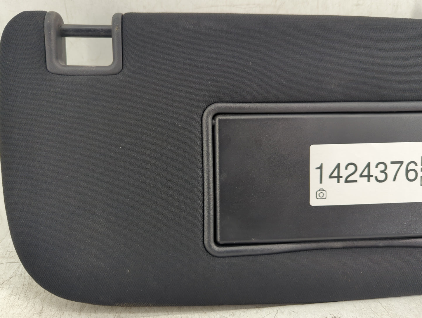 2014-2022 Jeep Grand Cherokee Sun Visor Shade Replacement Passenger Right Mirror Fits OEM Used Auto Parts - Oemusedautoparts