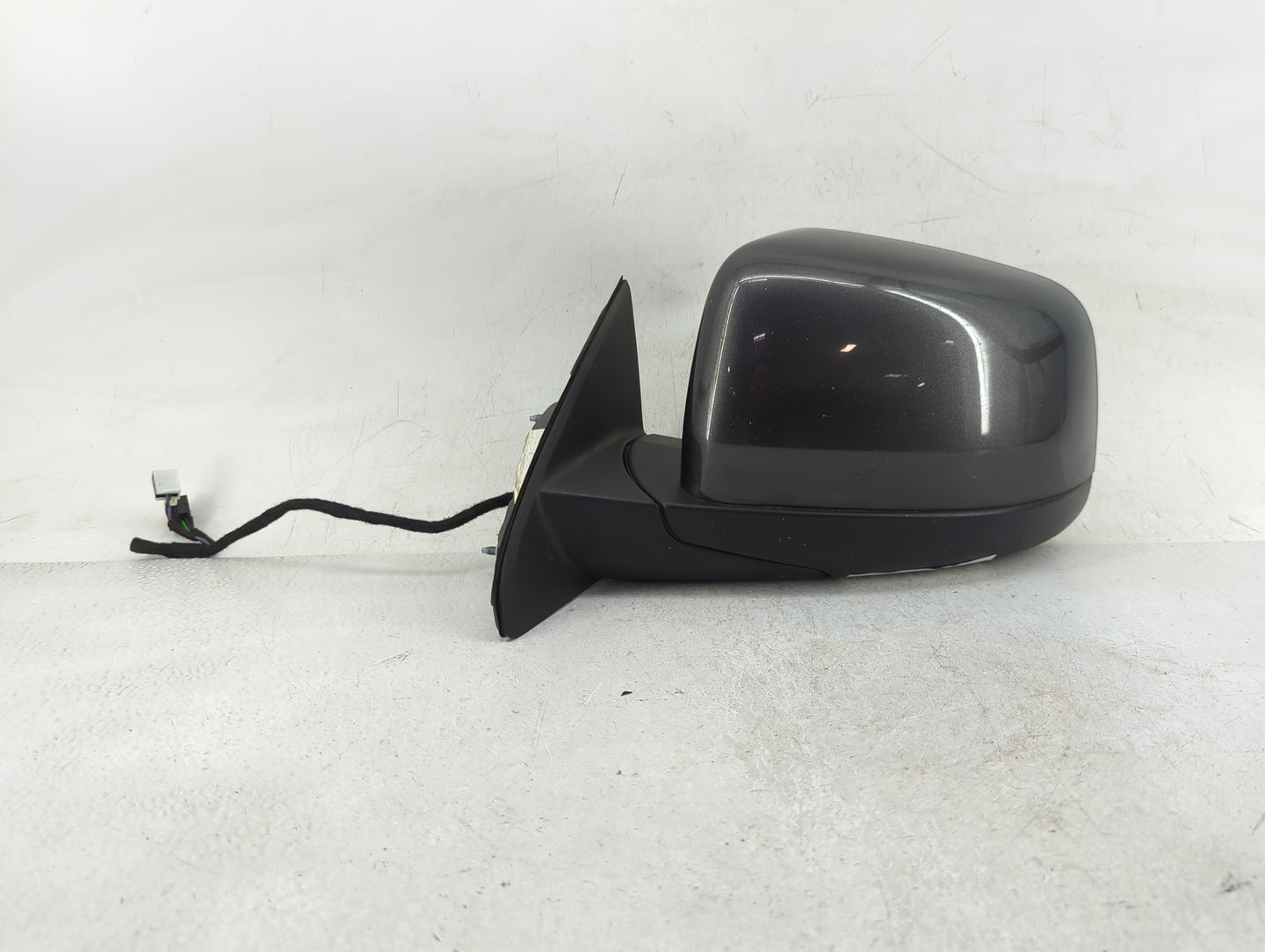 2019-2022 Jeep Grand Cherokee Driver Side View Mirror - Left Door Mirror OEM Used - Oemusedautoparts1.com