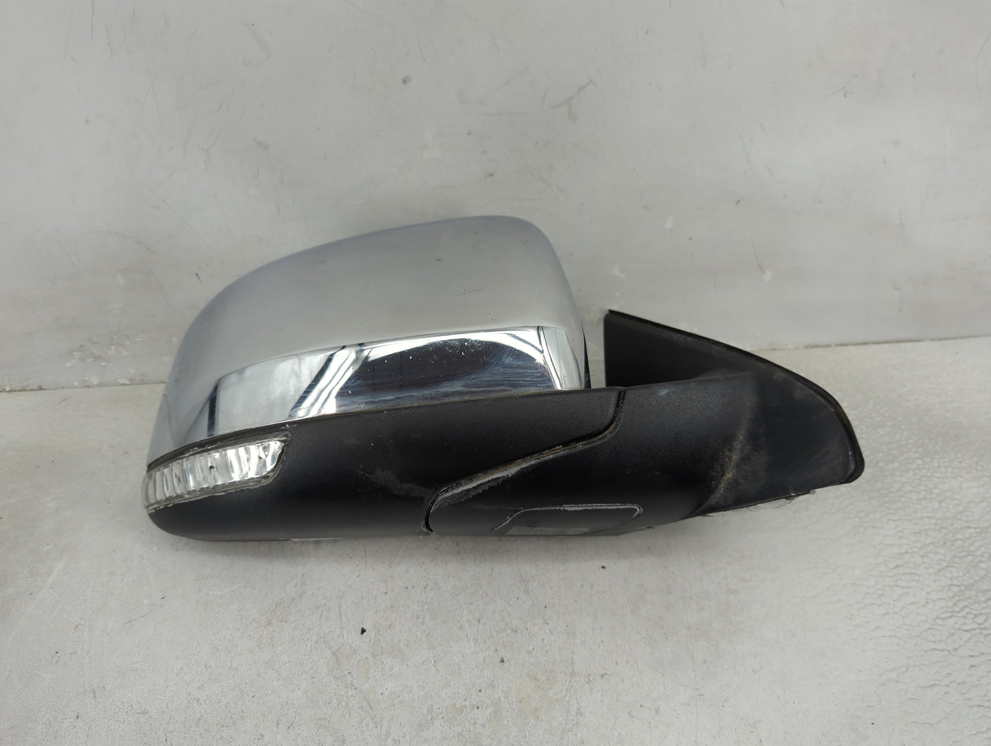 2011-2022 Jeep Grand Cherokee Passenger Side View Mirror - Right Door Mirror OEM Used - Oemusedautoparts1.com