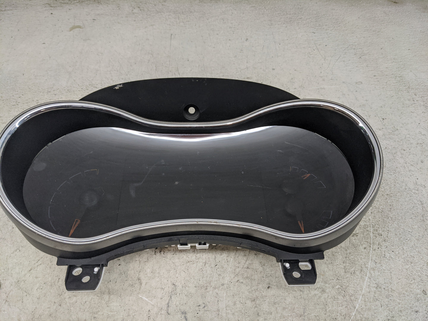 2020 Jeep Grand Cherokee Instrument Cluster Speedometer Gauges P/N:68454133AC CR-0050-501-NR-CCAC Miles:81K Fits OEM Used Au