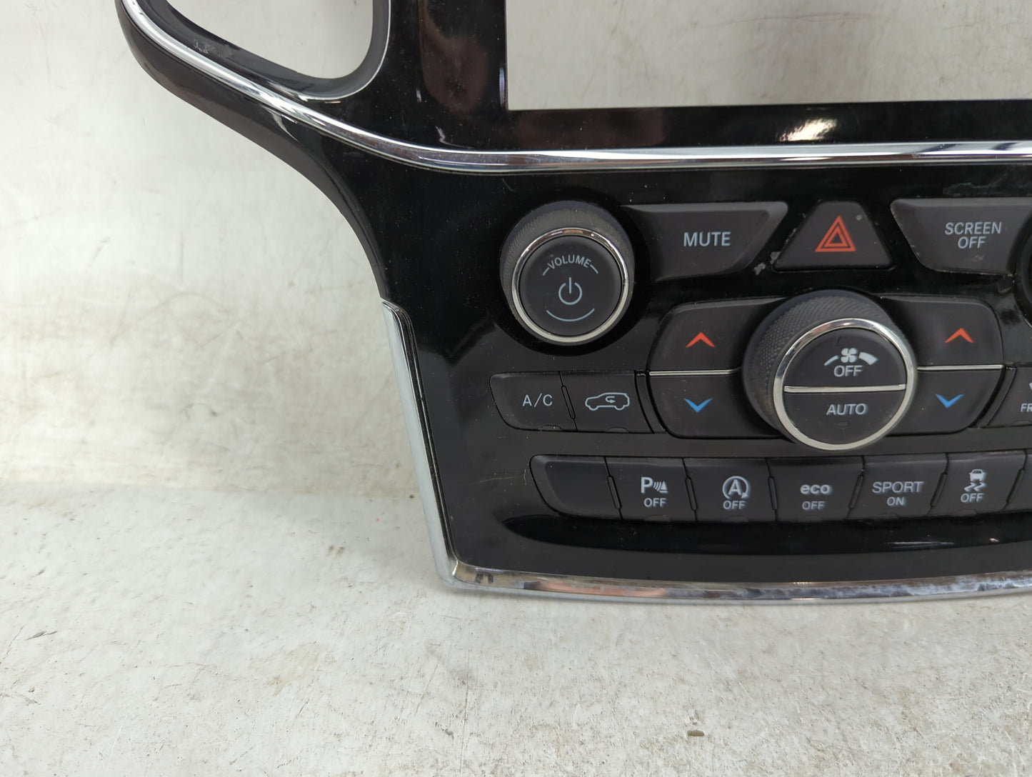 2018-2022 Jeep Grand Cherokee Climate Control Module Temperature AC/Heater Replacement P/N:P68388450AB Fits OEM Used Auto Pa