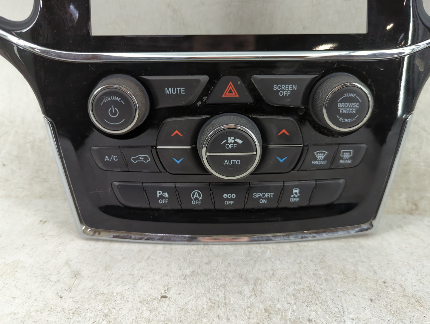 2018-2022 Jeep Grand Cherokee Climate Control Module Temperature AC/Heater Replacement P/N:P68388450AB Fits OEM Used Auto Pa