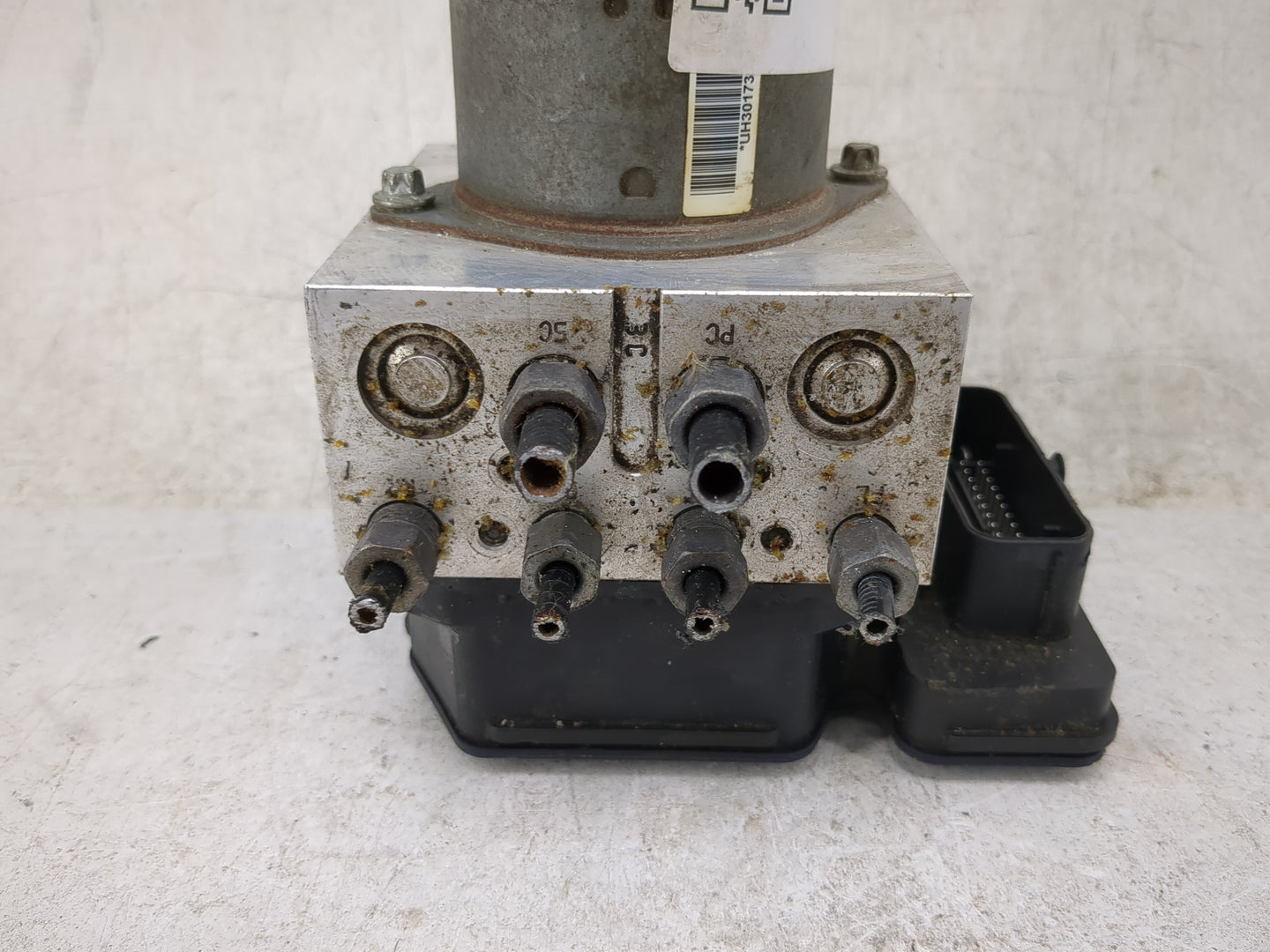 2019-2020 Jeep Grand Cherokee ABS Pump Control Module Replacement P/N:JY9344C091AHF Fits Fits 2019 2020 OEM Used Auto Parts 