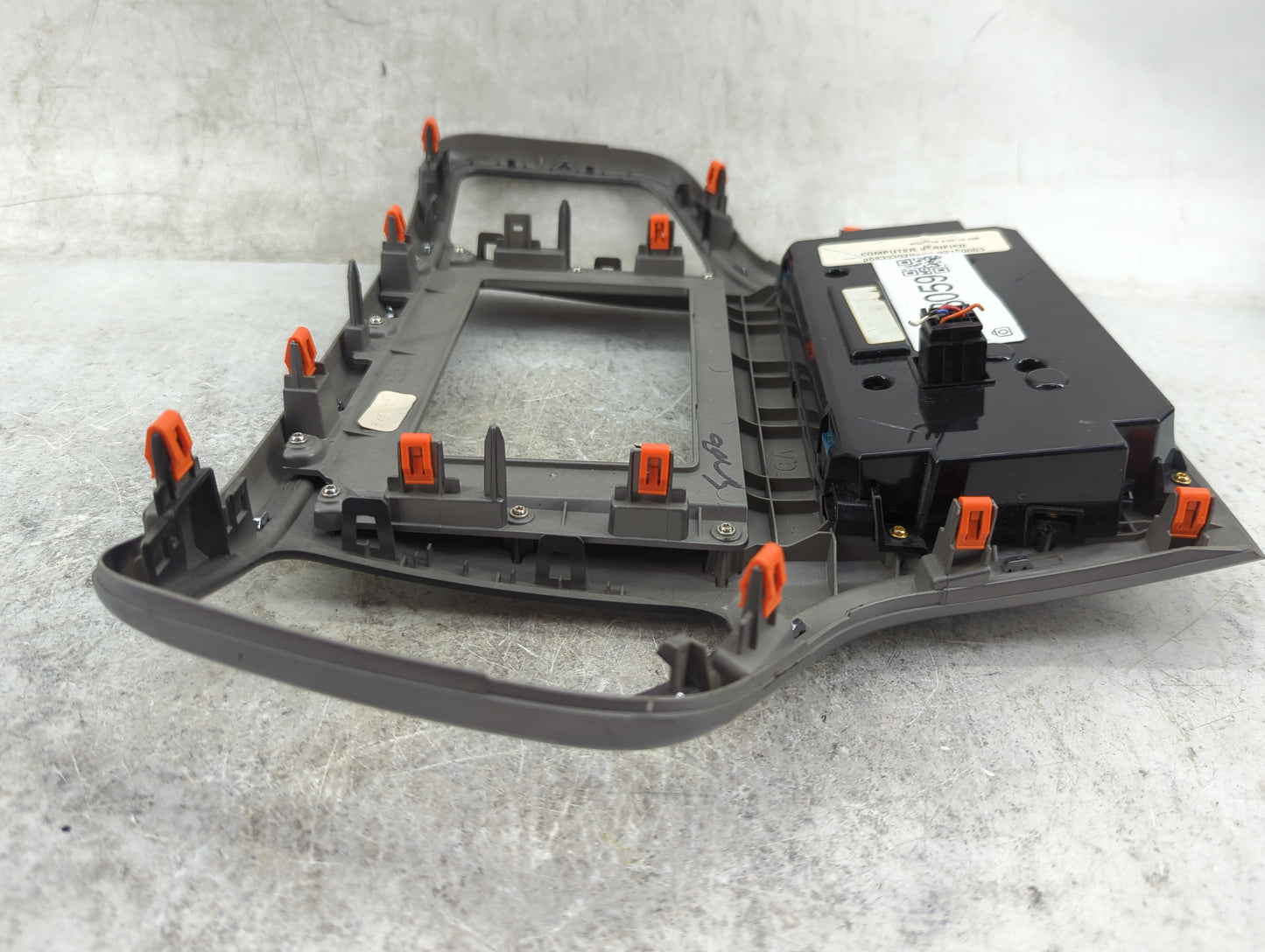 2020 Jeep Grand Cherokee Radio Control Panel - Oemusedautoparts1.com