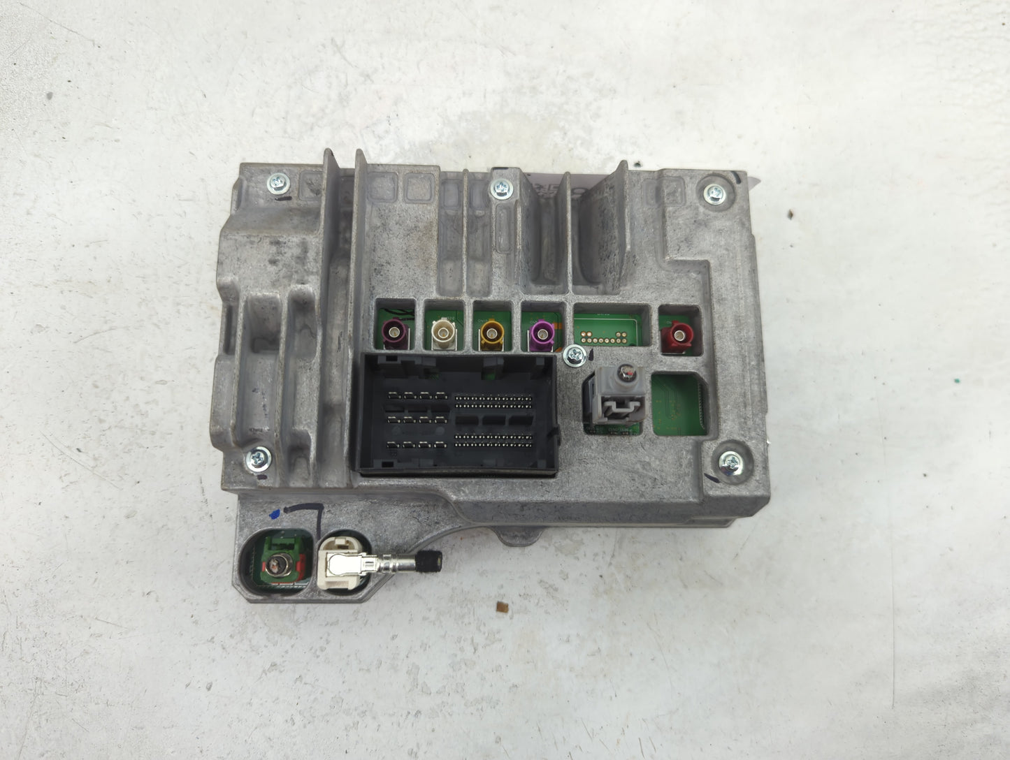 2020 Jeep Grand Cherokee Radio AM FM Cd Player Receiver Replacement P/N:68429214AB 2098978-1 Fits OEM Used Auto Parts - Oemu