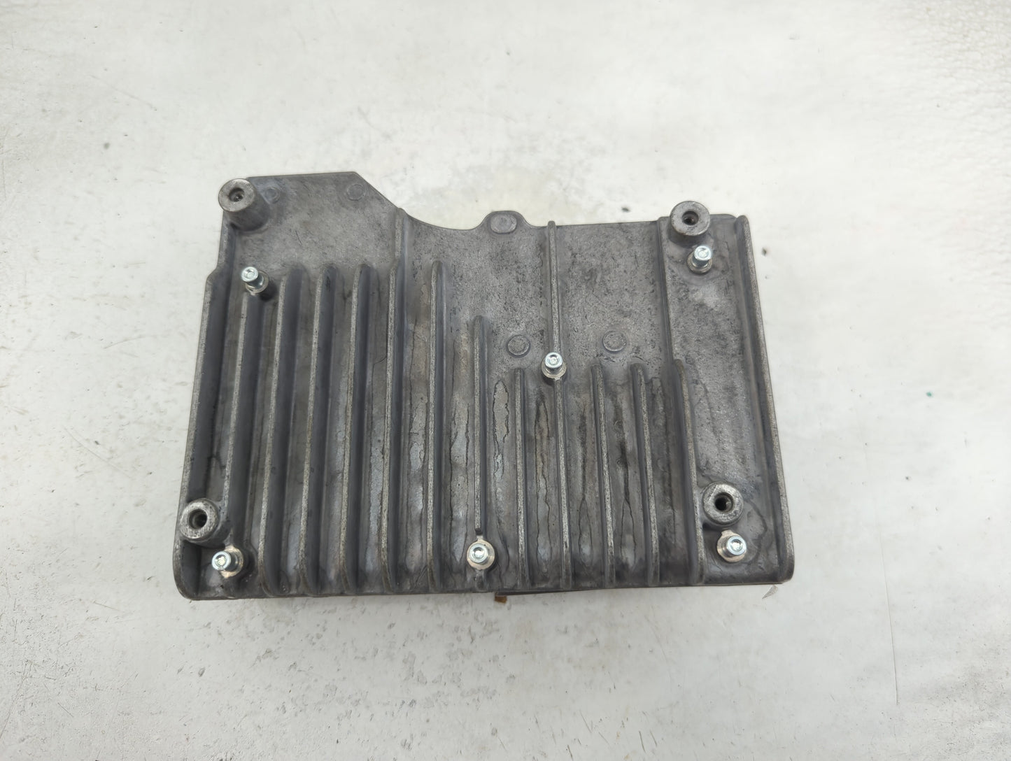 2020 Jeep Grand Cherokee Radio AM FM Cd Player Receiver Replacement P/N:68429214AB 2098978-1 Fits OEM Used Auto Parts - Oemu