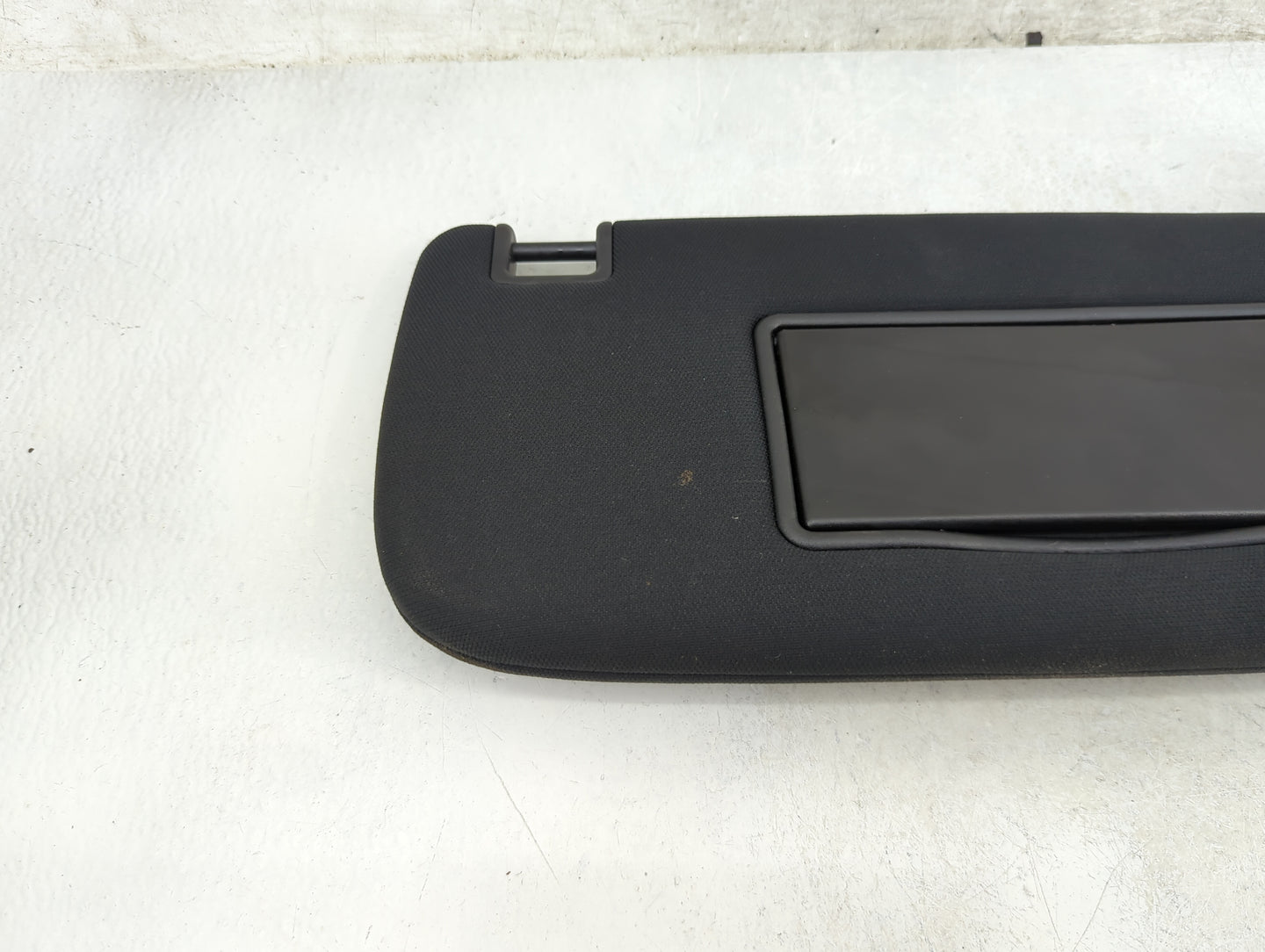 2014-2022 Jeep Grand Cherokee Sun Visor Shade Replacement Passenger Right Mirror Fits OEM Used Auto Parts - Oemusedautoparts