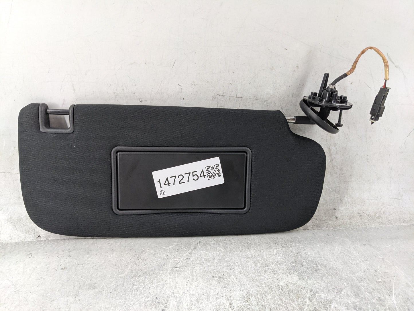 2014-2022 Jeep Grand Cherokee Sun Visor Shade Replacement Passenger Right Mirror Fits OEM Used Auto Parts - Oemusedautoparts