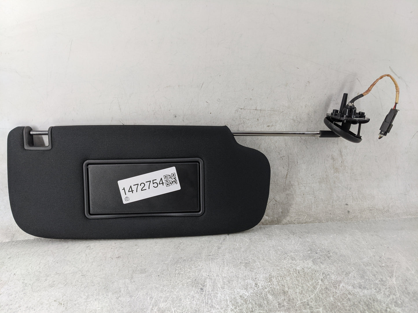 2014-2022 Jeep Grand Cherokee Sun Visor Shade Replacement Passenger Right Mirror Fits OEM Used Auto Parts - Oemusedautoparts