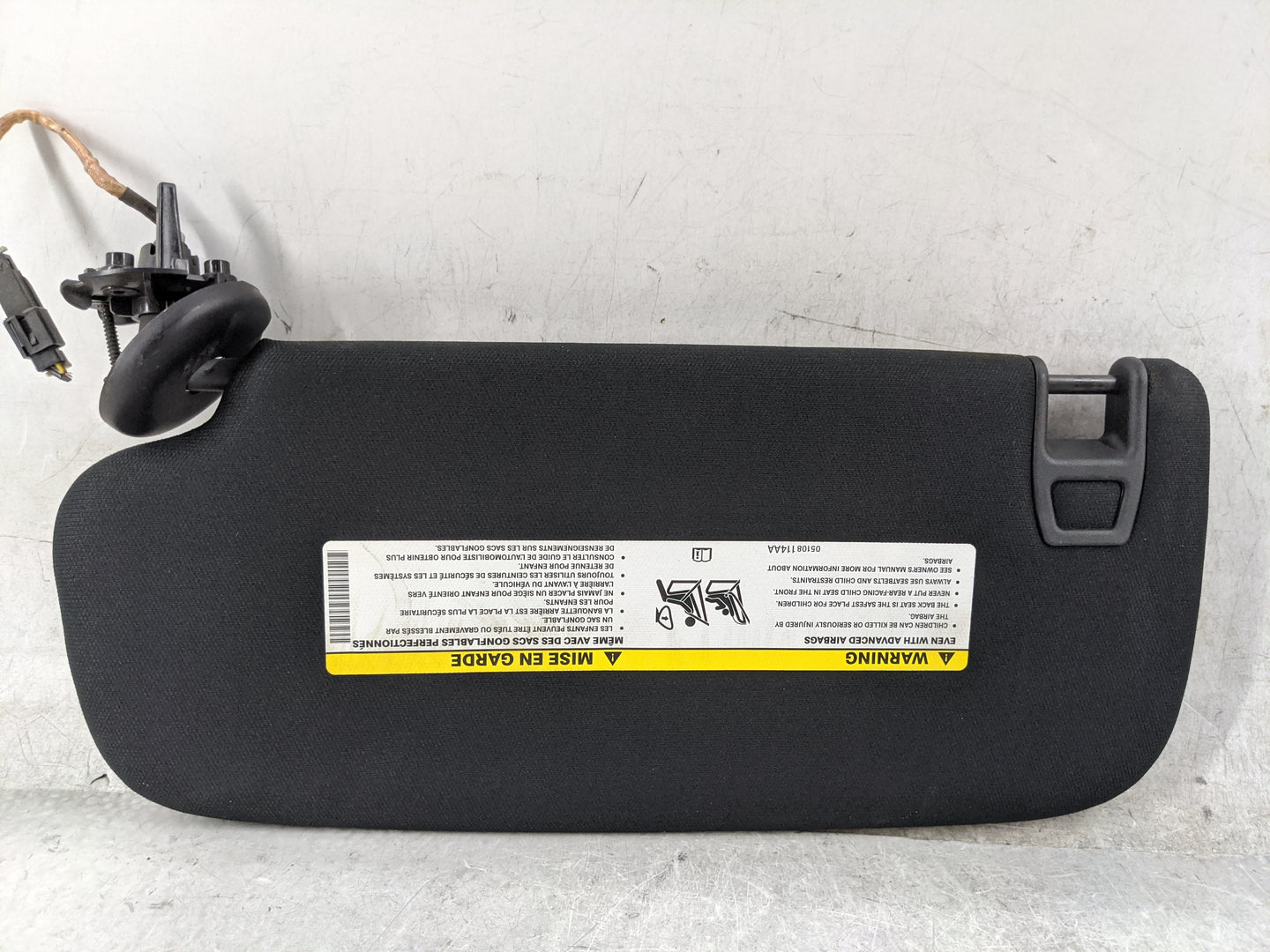 2014-2022 Jeep Grand Cherokee Sun Visor Shade Replacement Passenger Right Mirror Fits OEM Used Auto Parts - Oemusedautoparts