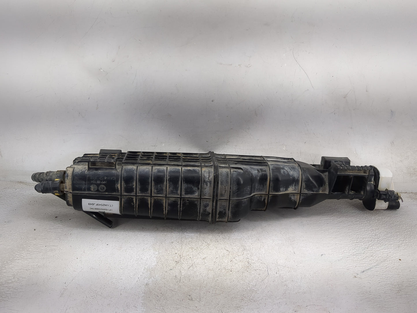 2020 Jeep Grand Cherokee Fuel Vapor Charcoal Canister - Oemusedautoparts1.com
