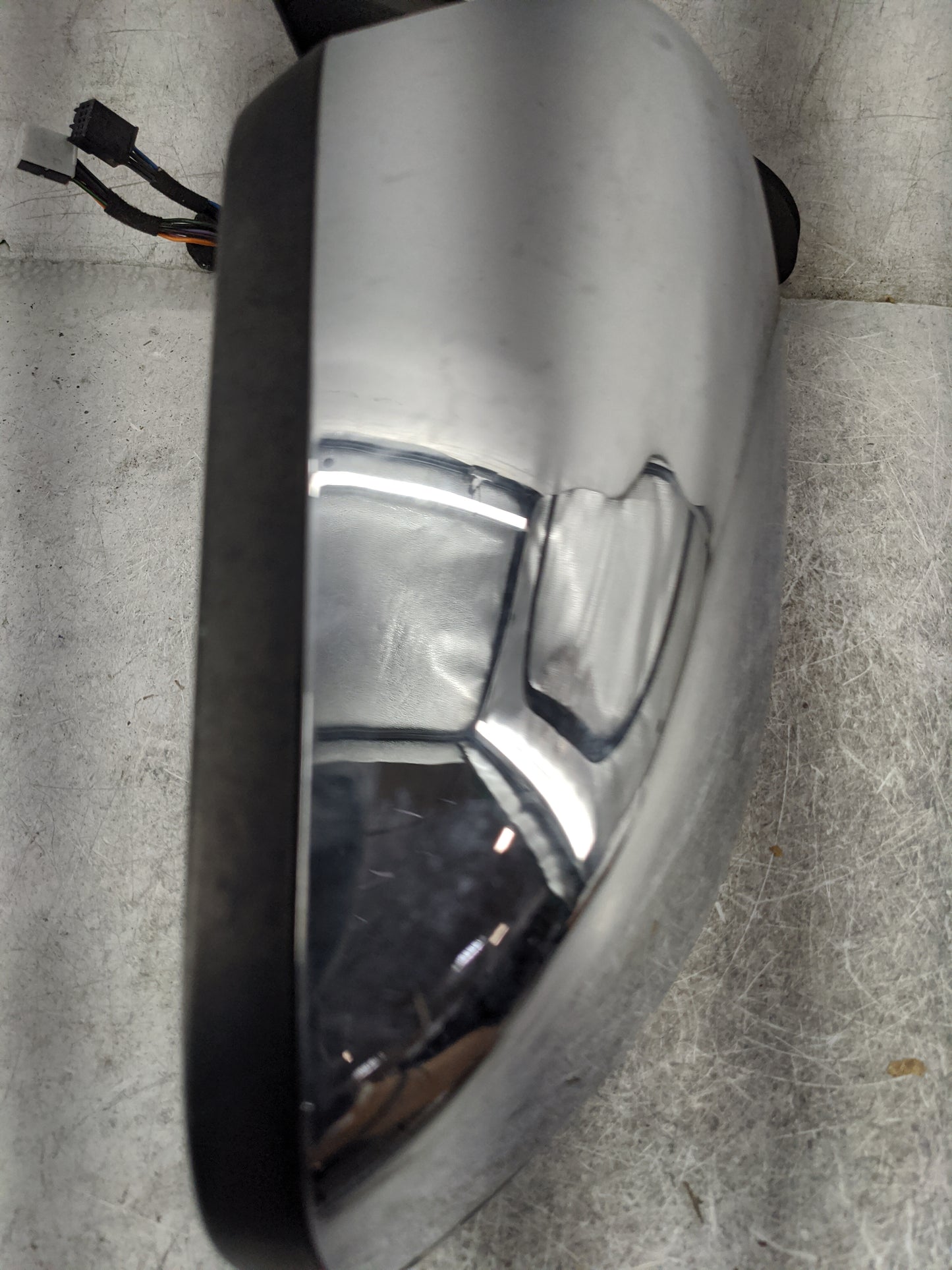 2019-2022 Jeep Grand Cherokee Passenger Side View Mirror - Right Door Mirror OEM Used - Oemusedautoparts1.com