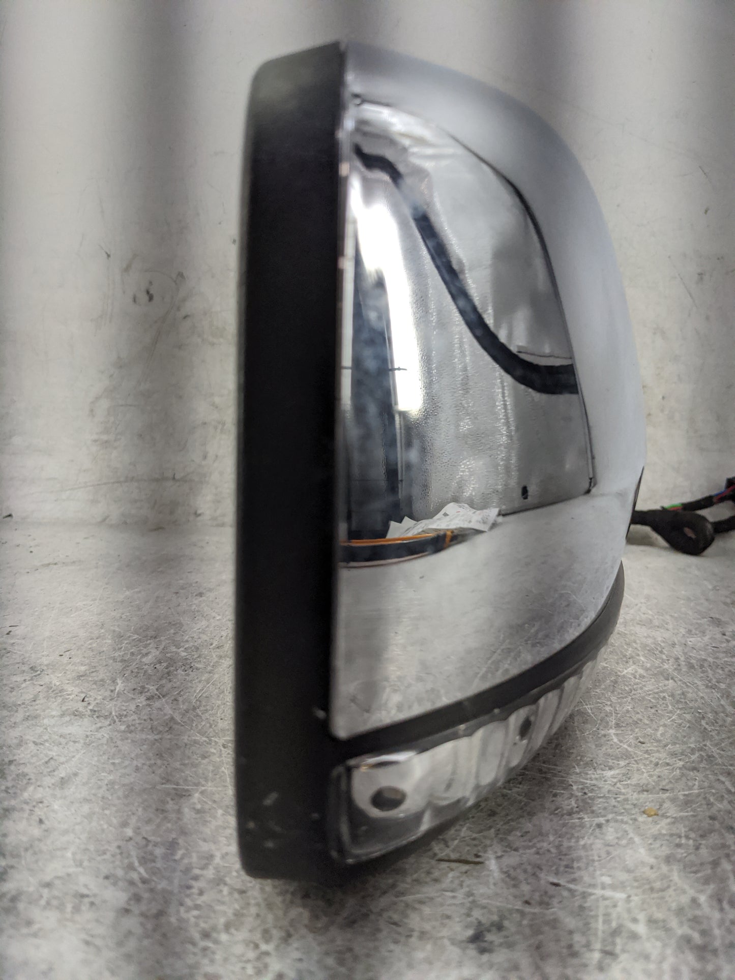 2019-2022 Jeep Grand Cherokee Passenger Side View Mirror - Right Door Mirror OEM Used - Oemusedautoparts1.com