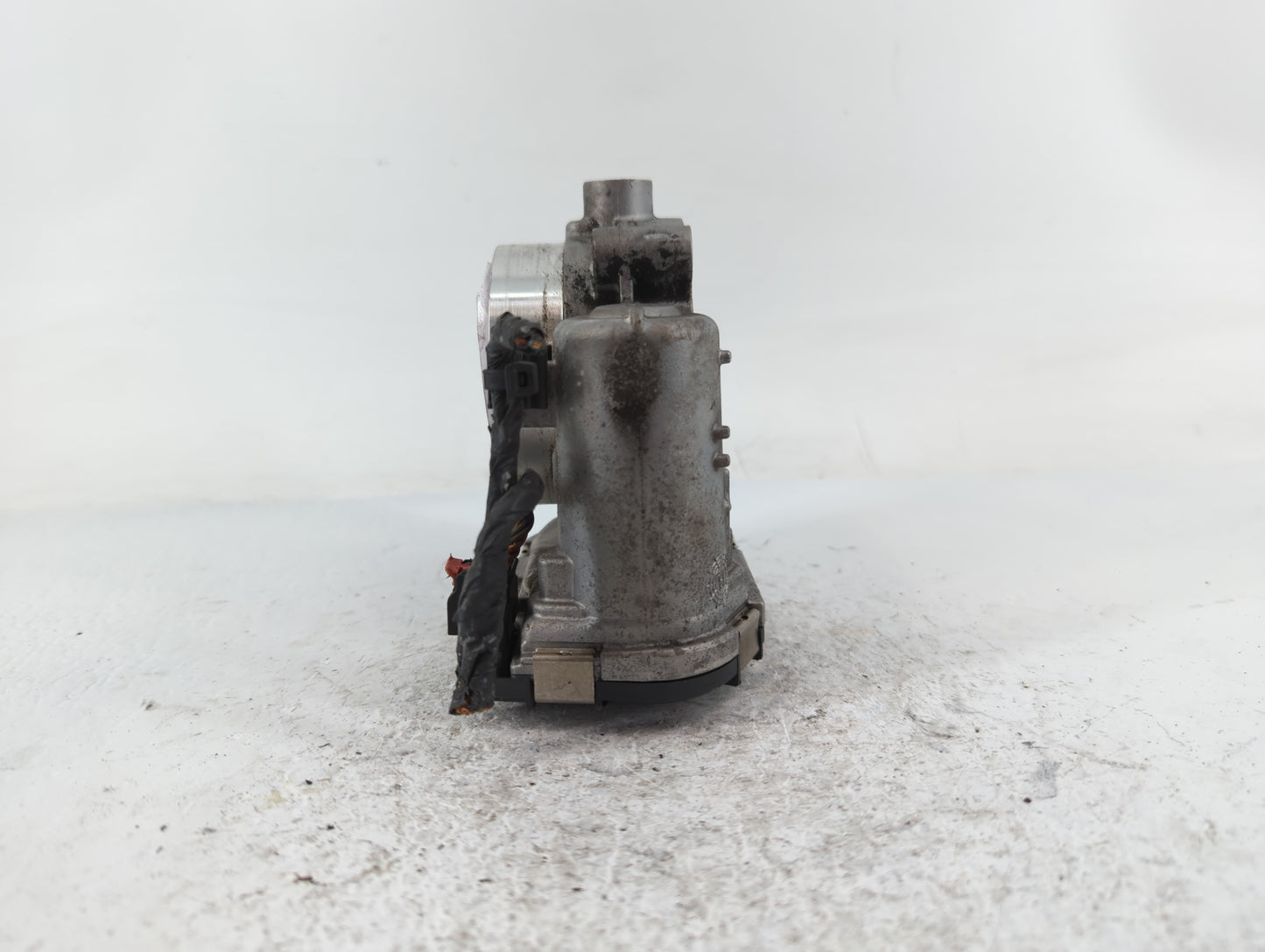 2011-2022 Jeep Grand Cherokee Throttle Body P/N:0 280 750 770 05184349AE Fits OEM Used Auto Parts - Oemusedautoparts1.com