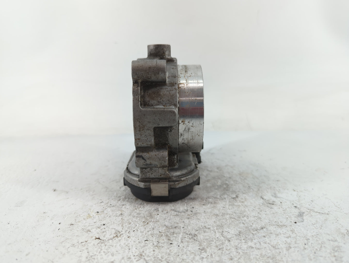 2011-2022 Jeep Grand Cherokee Throttle Body P/N:0 280 750 770 05184349AE Fits OEM Used Auto Parts - Oemusedautoparts1.com