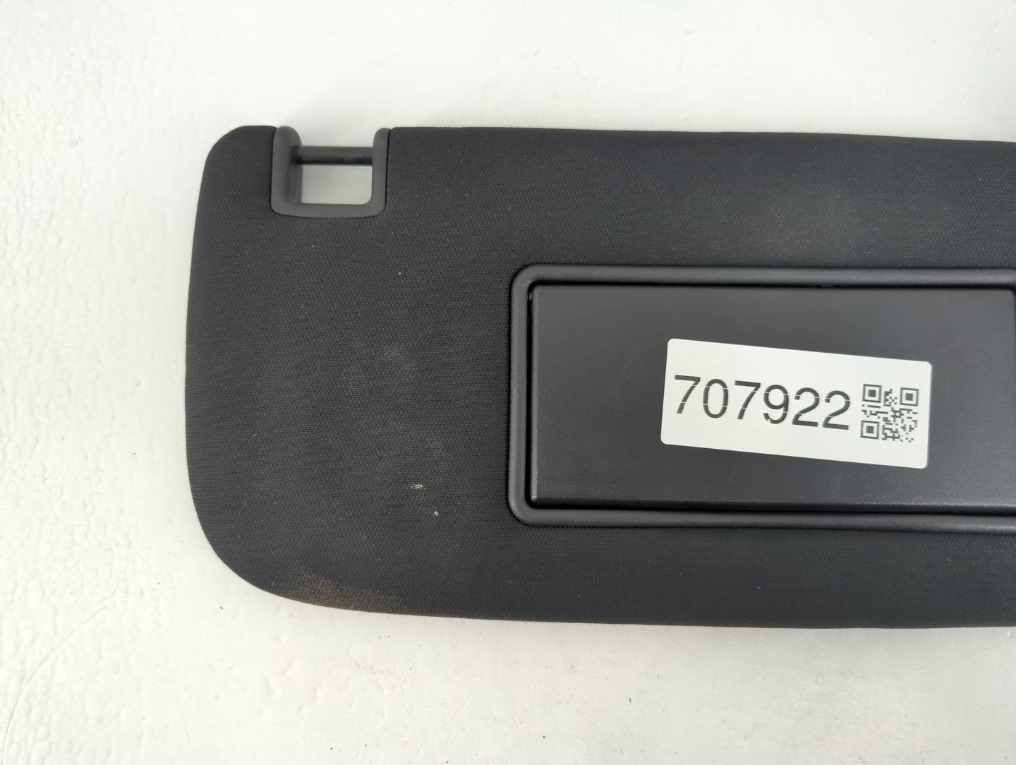 2014-2022 Jeep Grand Cherokee Sun Visor Shade Replacement Passenger Right Mirror Fits OEM Used Auto Parts - Oemusedautoparts