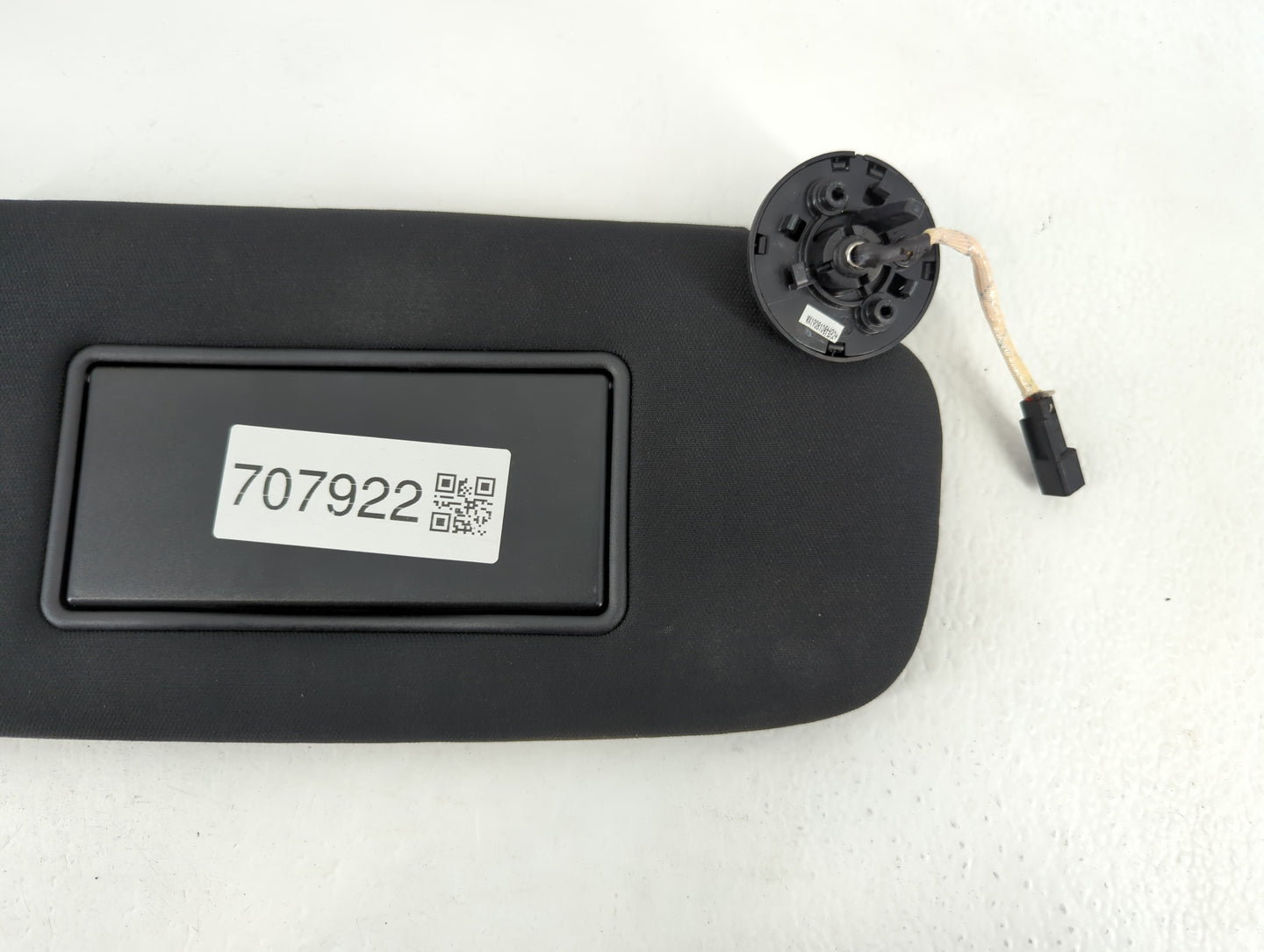 2014-2022 Jeep Grand Cherokee Sun Visor Shade Replacement Passenger Right Mirror Fits OEM Used Auto Parts - Oemusedautoparts